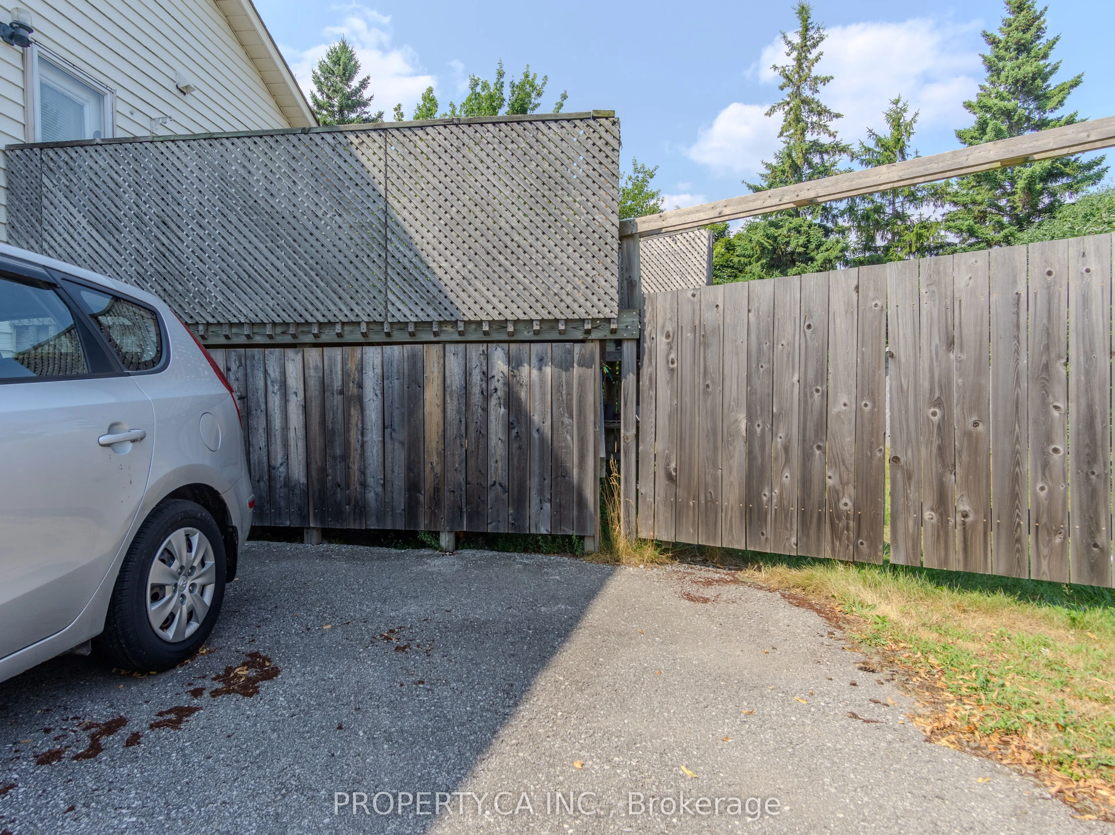 1415 Noel Court
