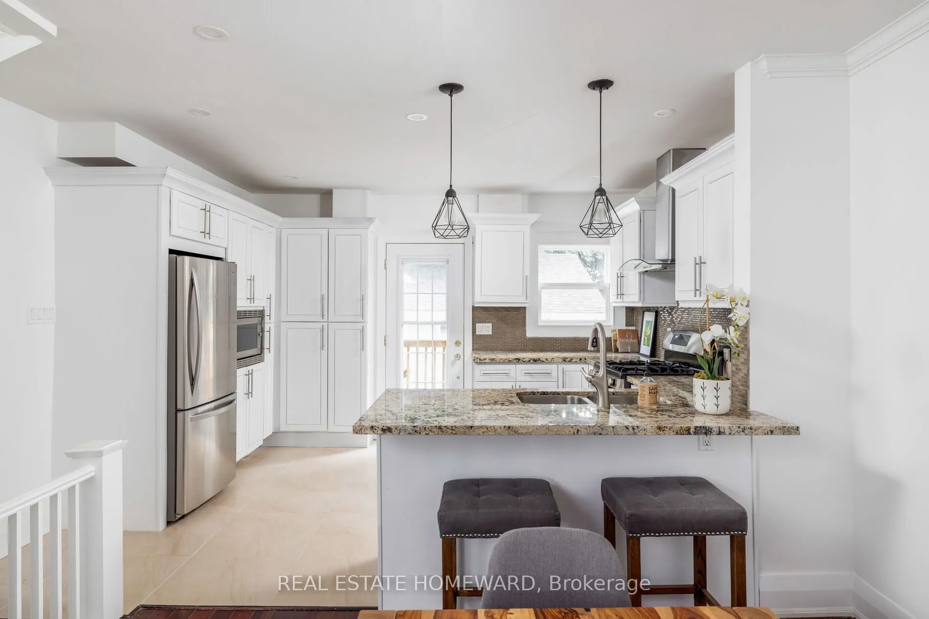27 Normandy Boulevard