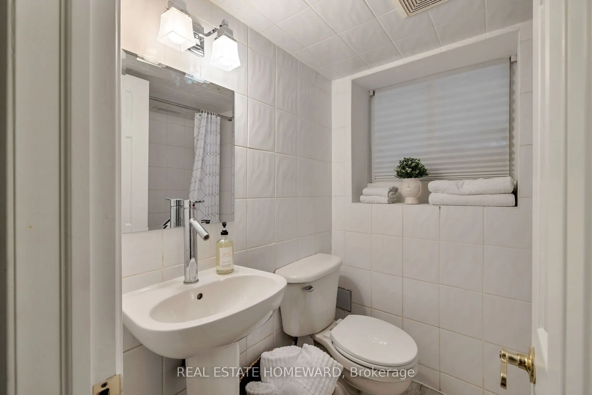 27 Normandy Boulevard