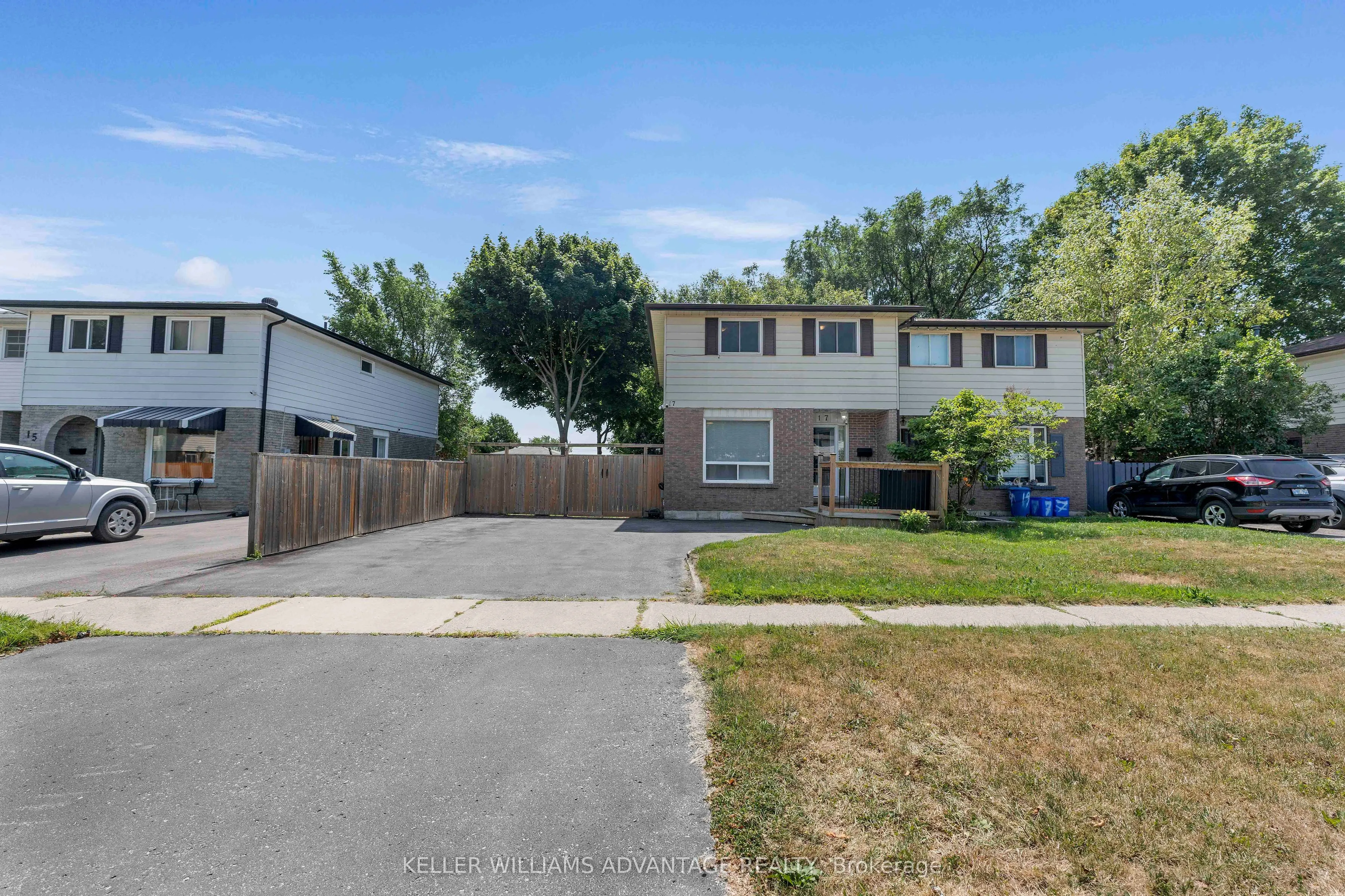 17 Loscombe Drive