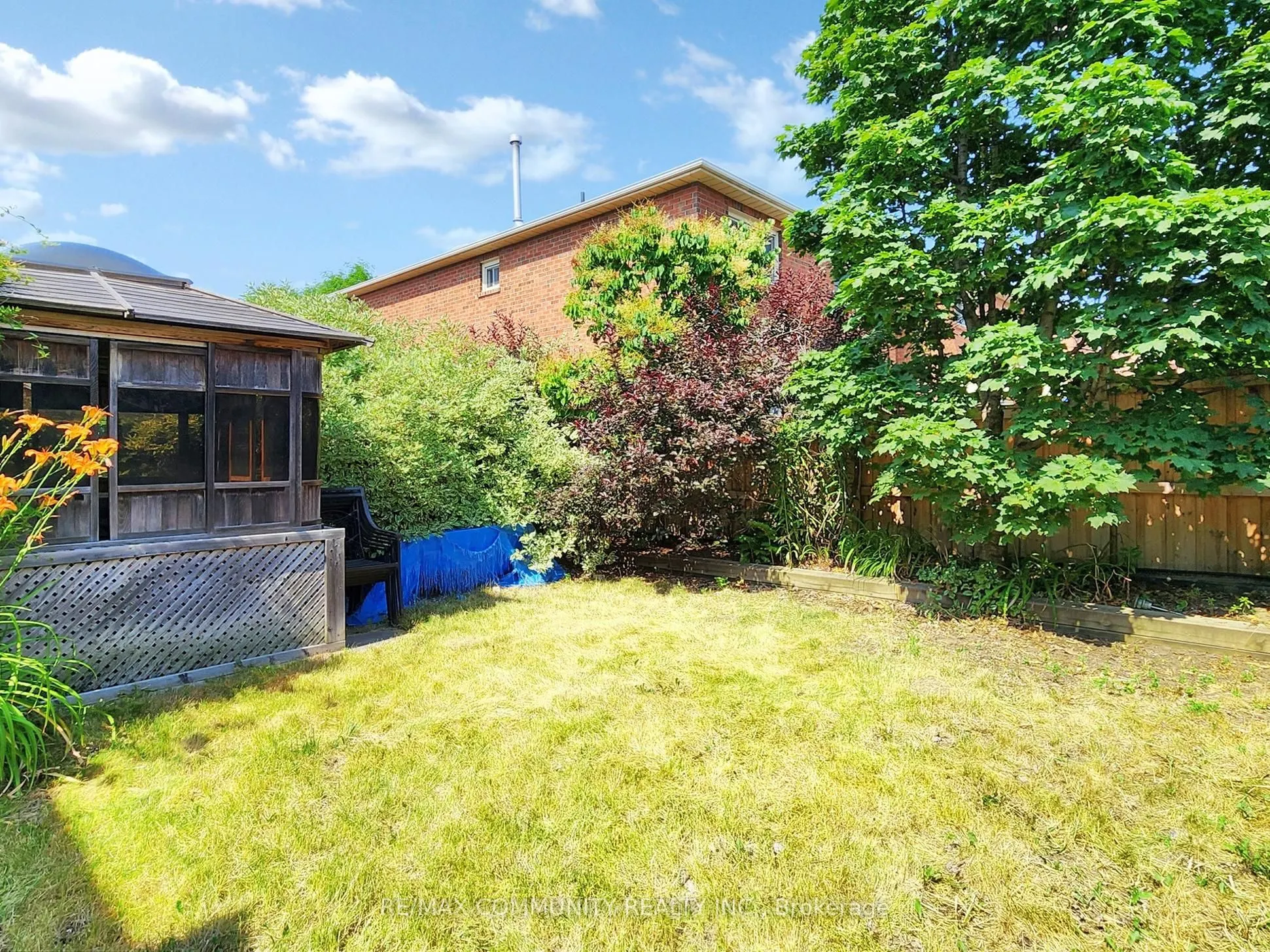 46 Furrow Drive
