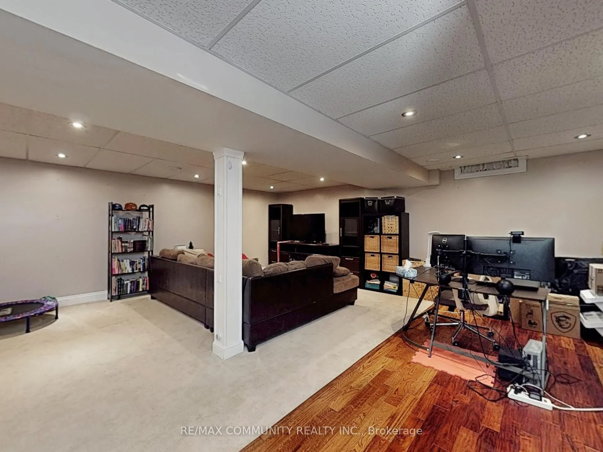 46 Furrow Drive