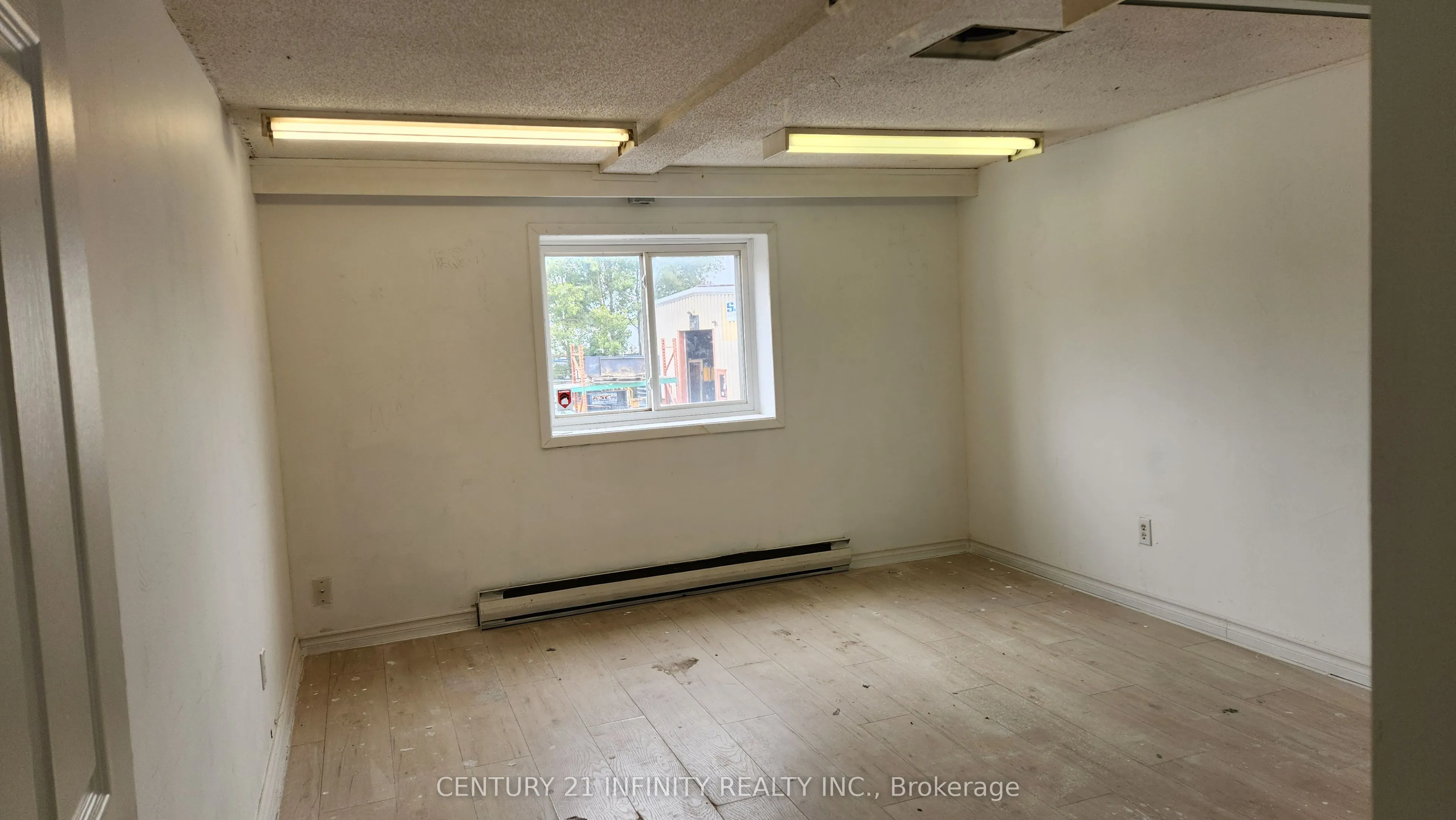 1019 Nelson Street, #8