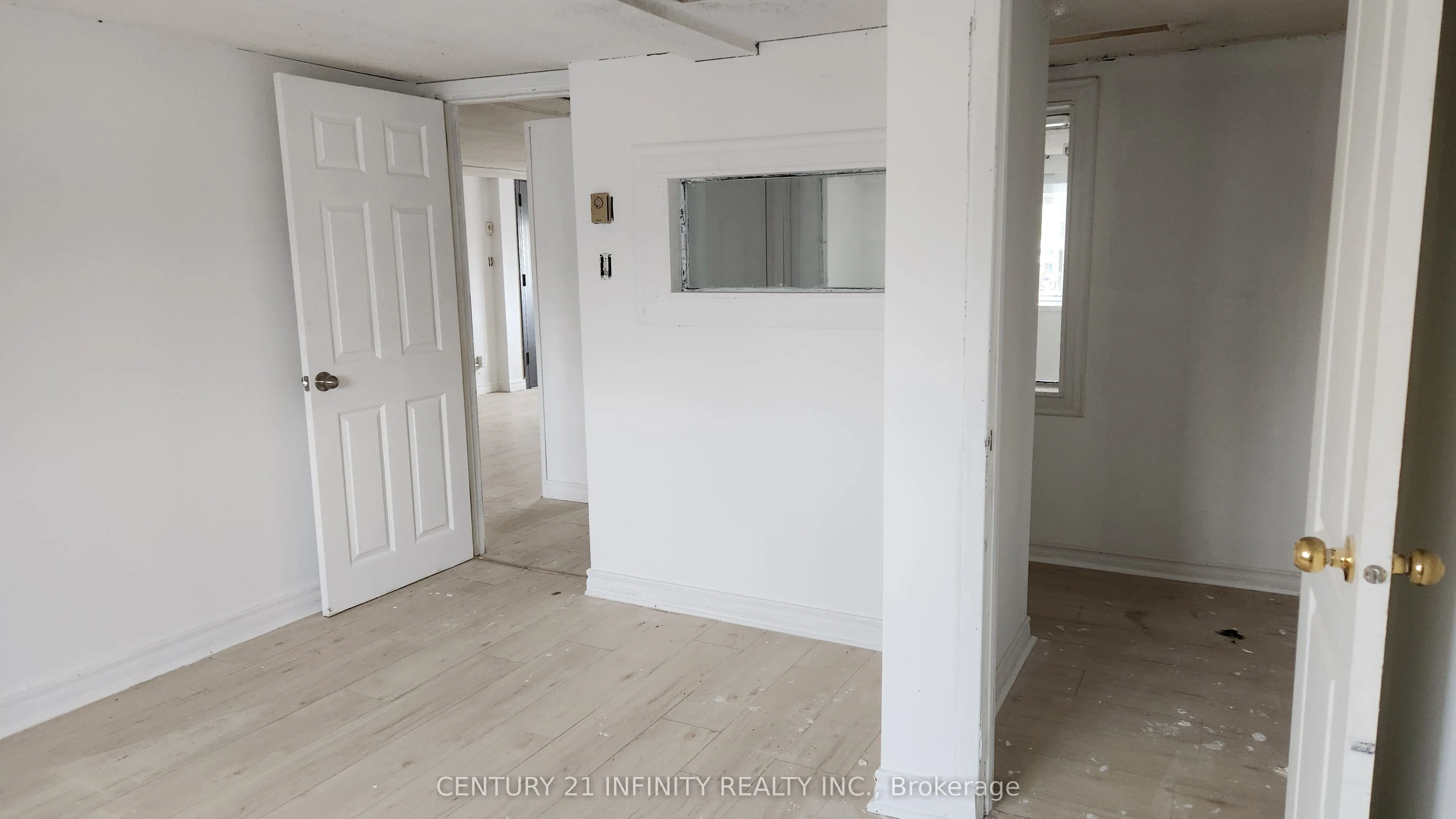 1019 Nelson Street, #8