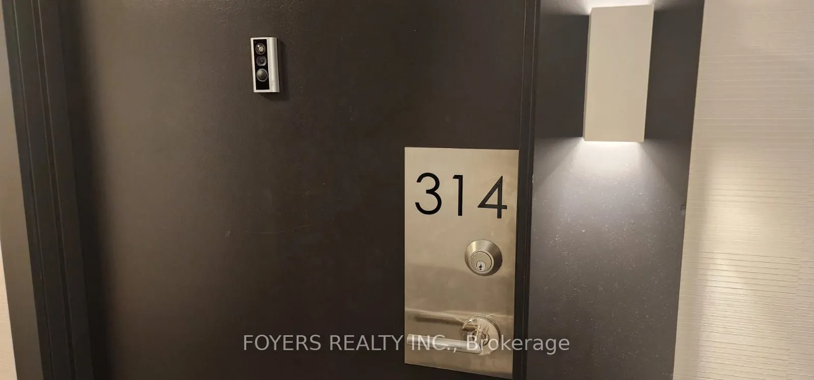1630 Queen Street E, #314