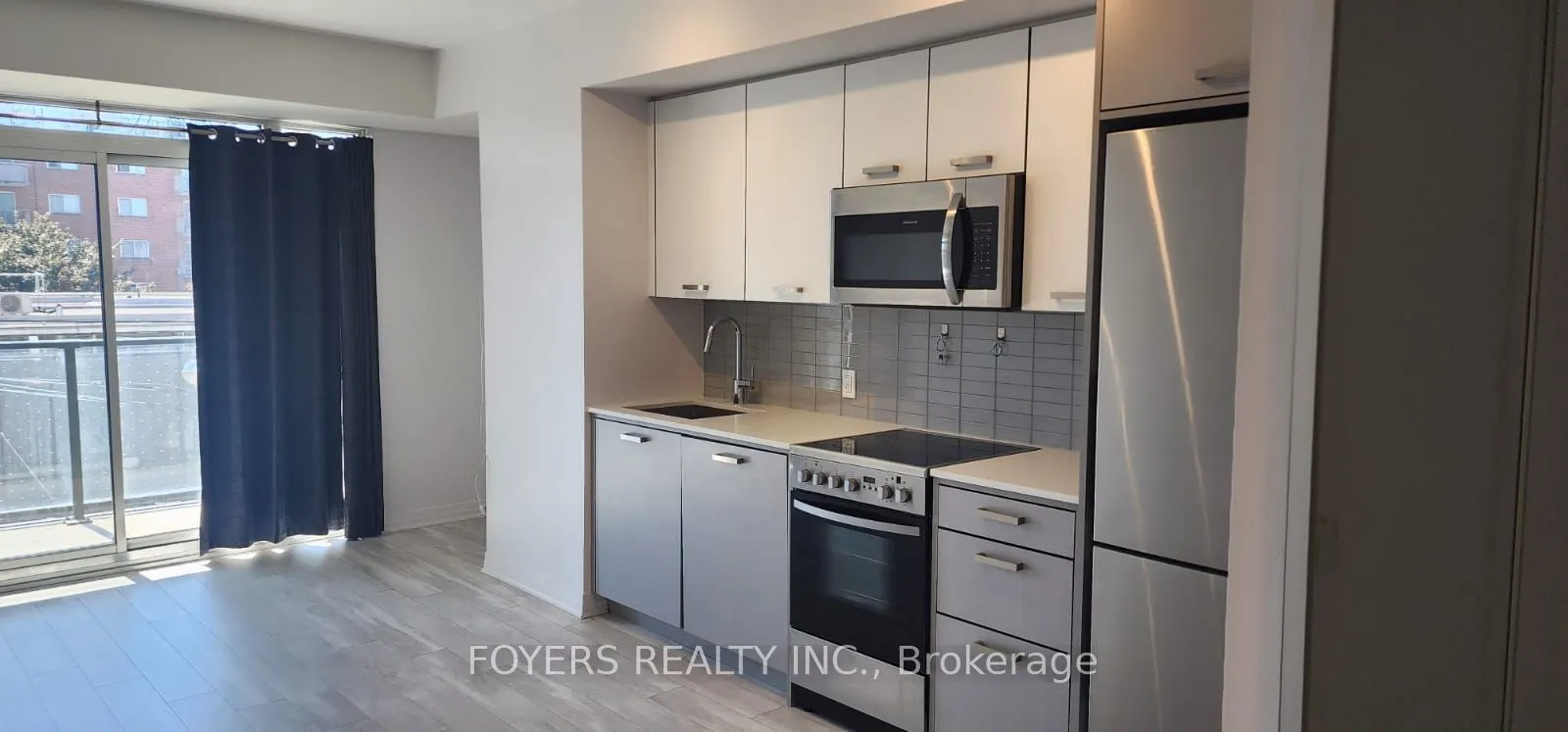 1630 Queen Street E, #314