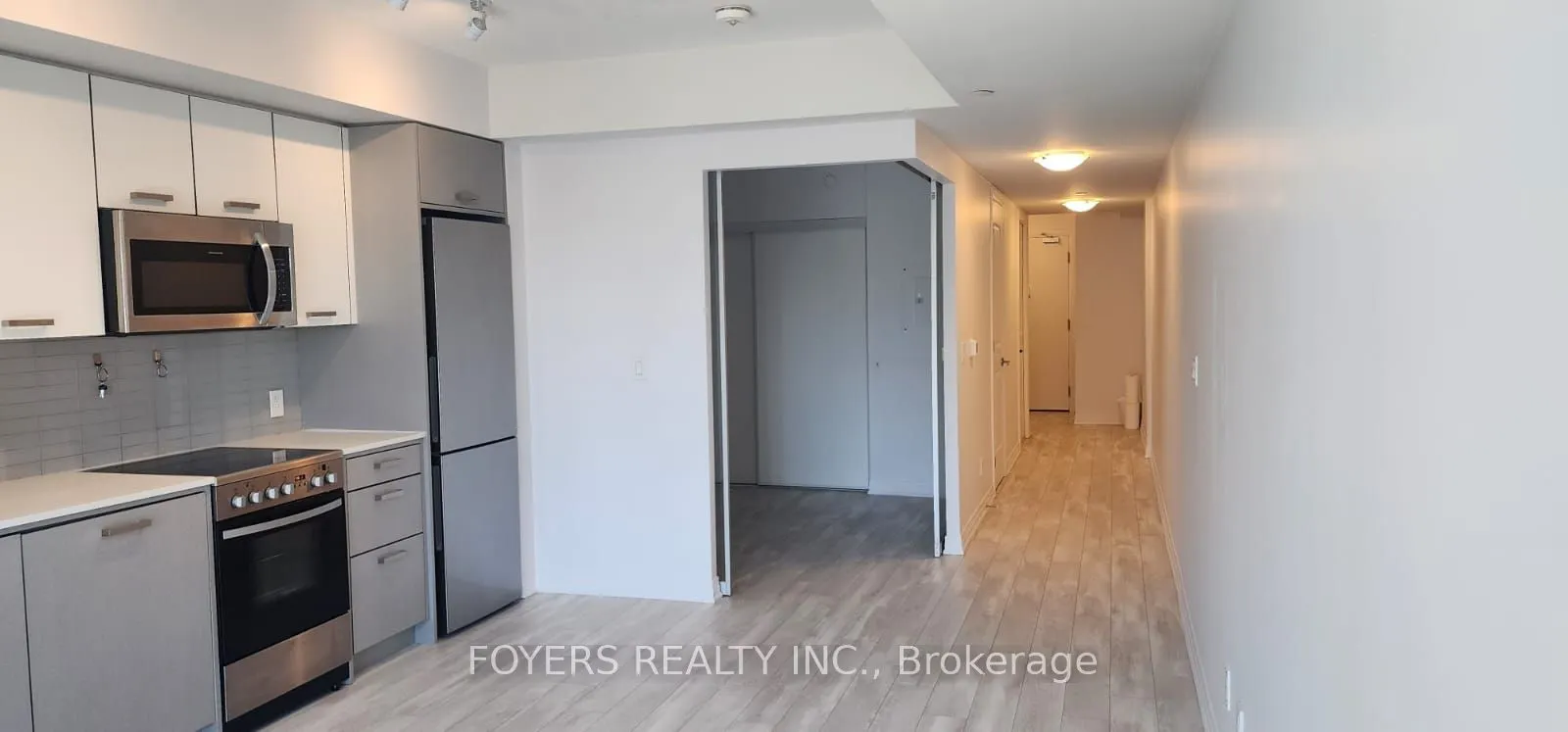 1630 Queen Street E, #314