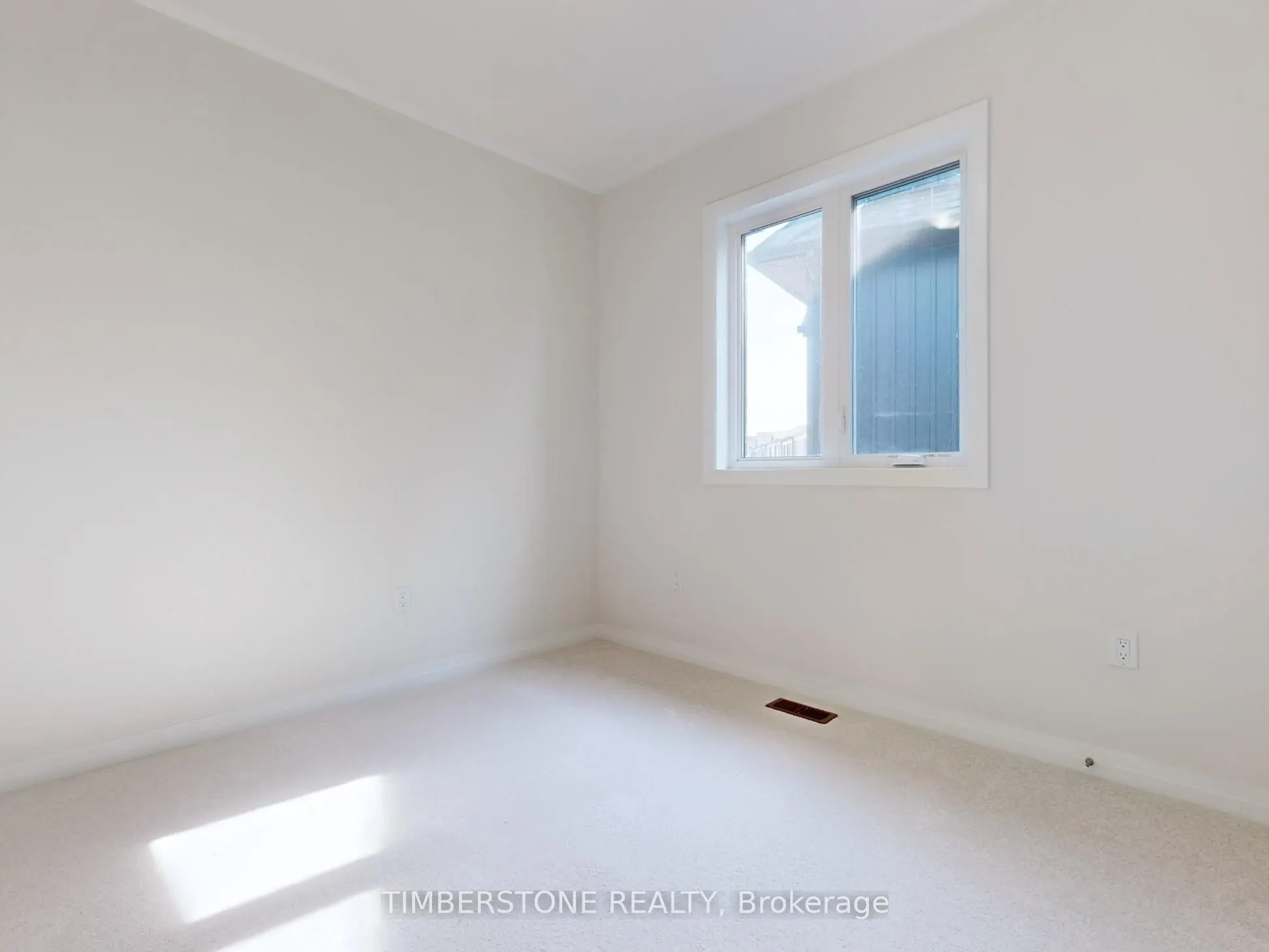 1119 Zircon Manor