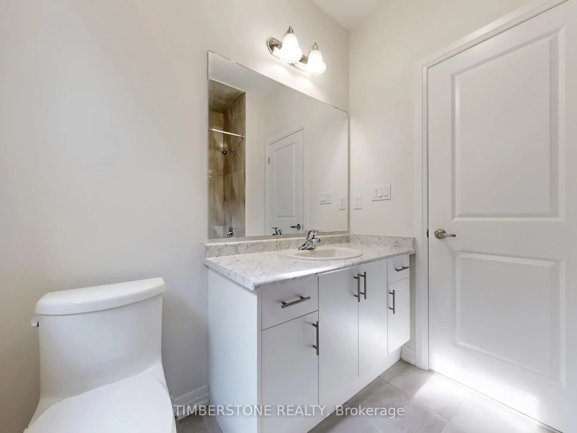 1119 Zircon Manor