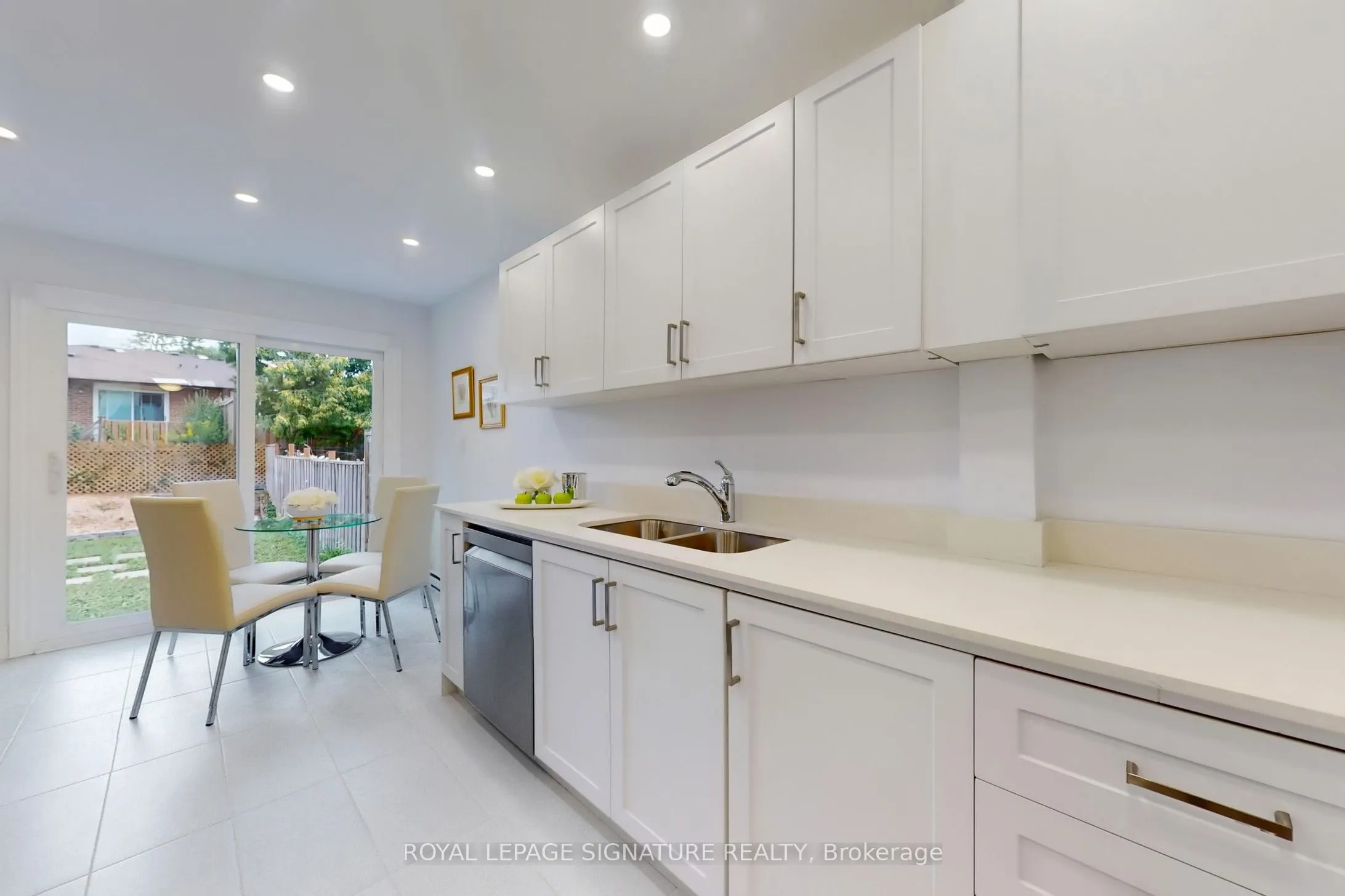 11 Glen Springs Drive, #11
