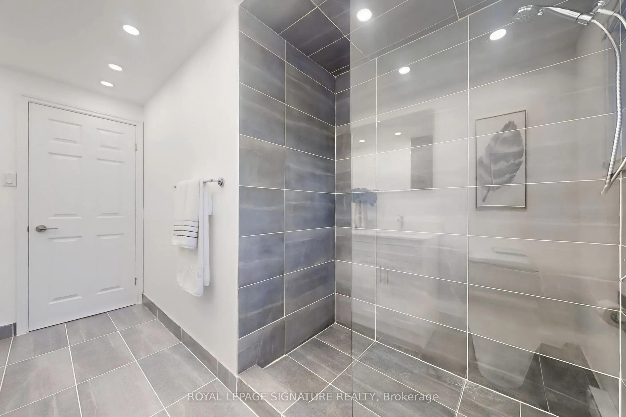 11 Glen Springs Drive, #11
