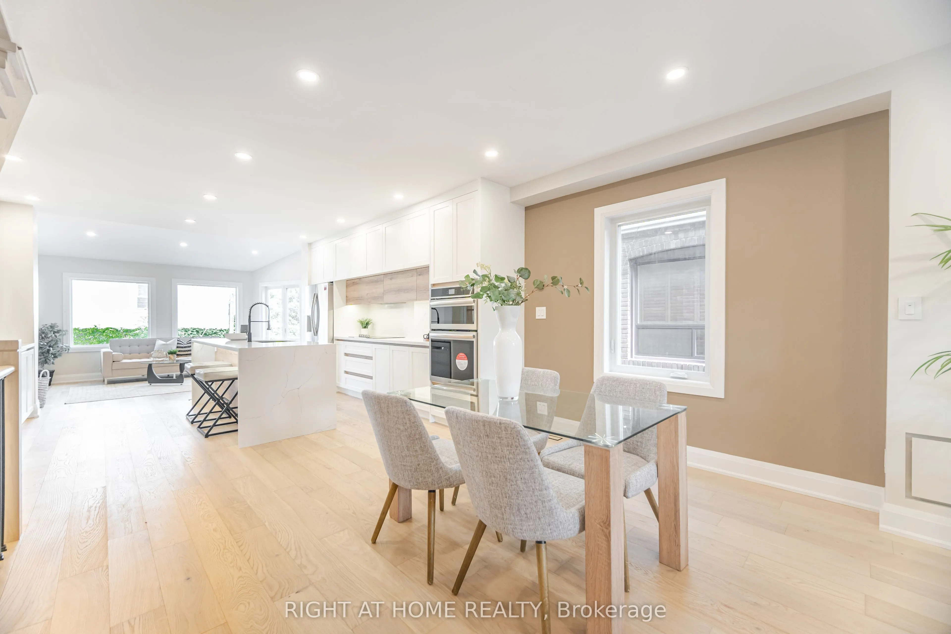 23 Bowmore Road