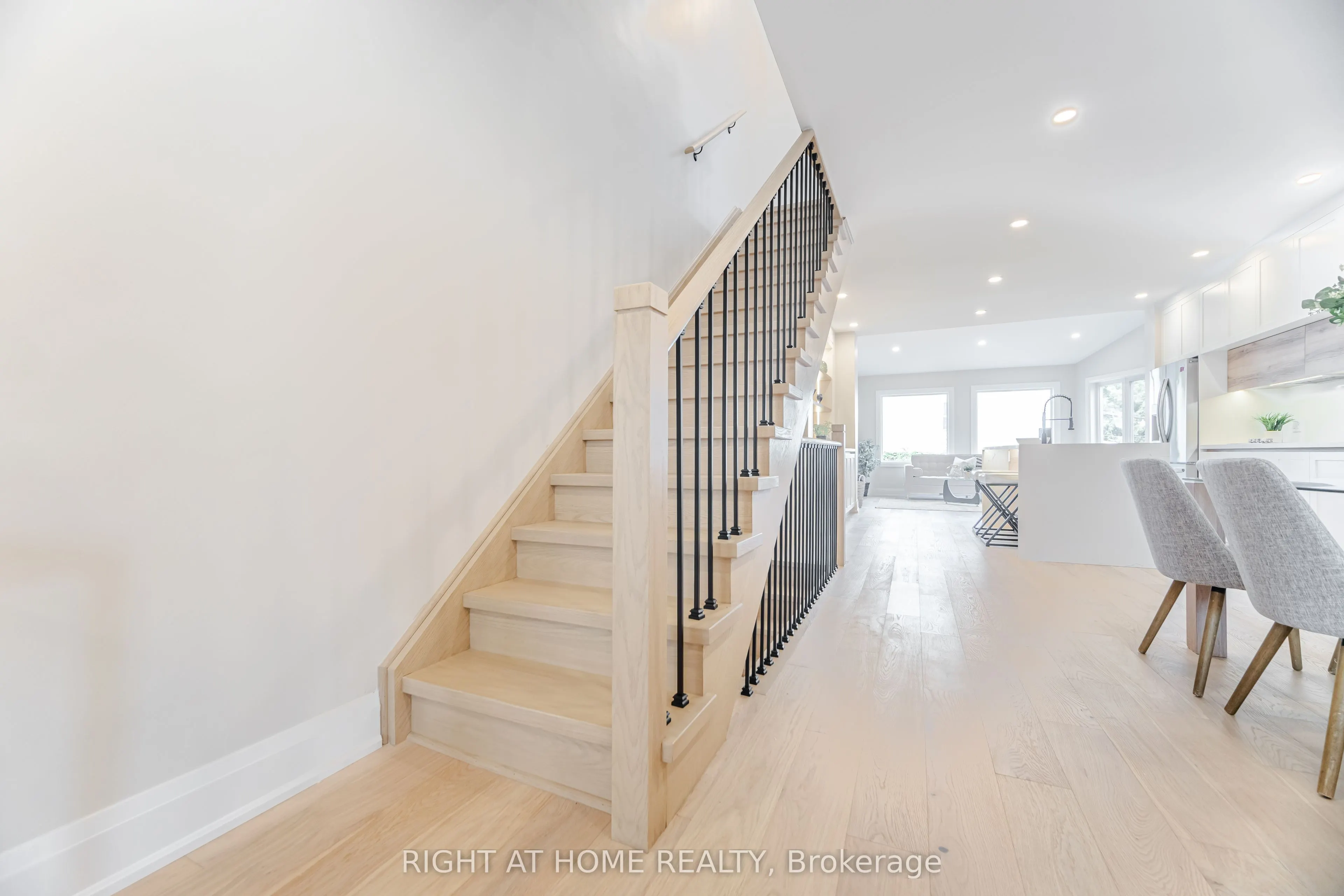 23 Bowmore Road