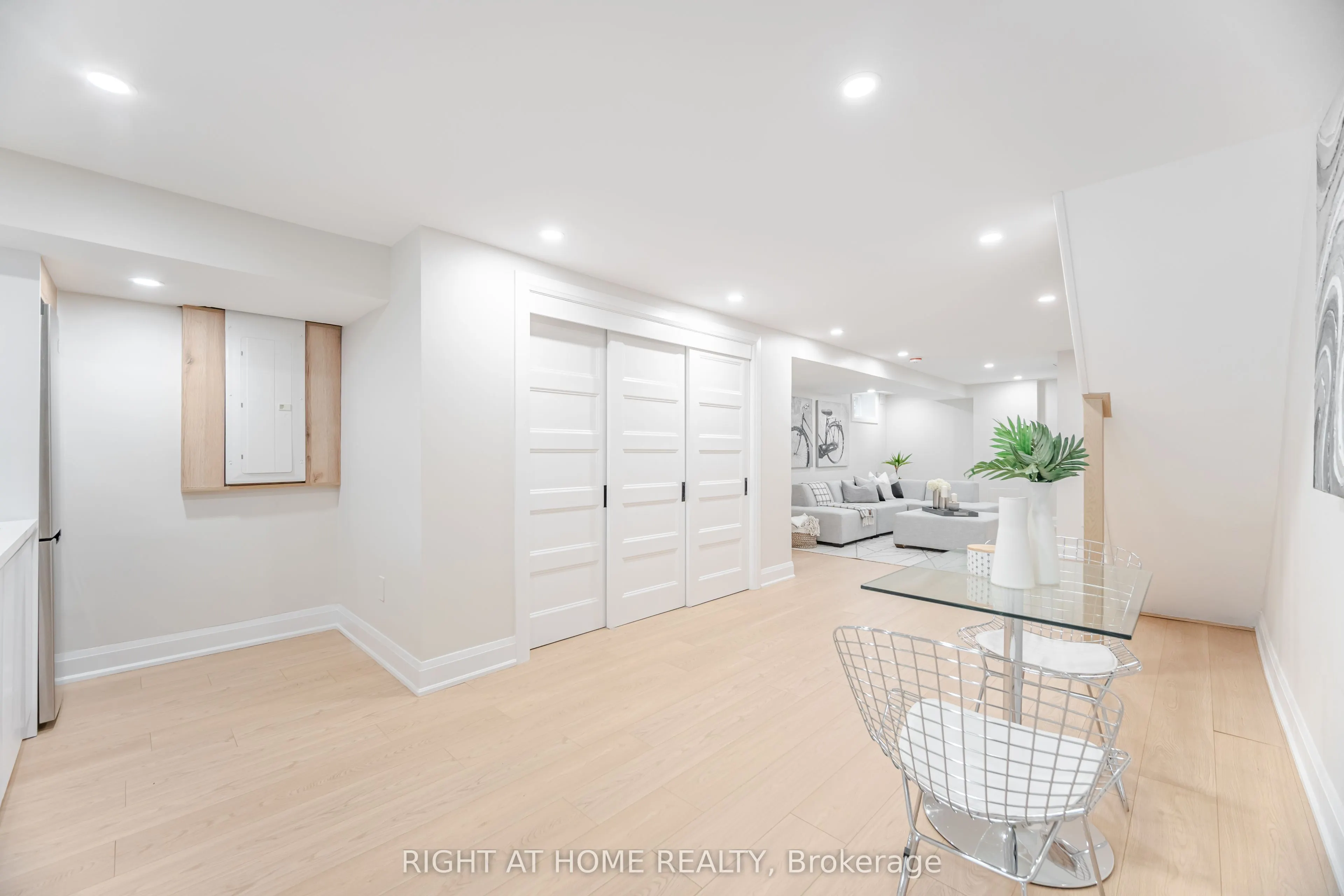 23 Bowmore Road