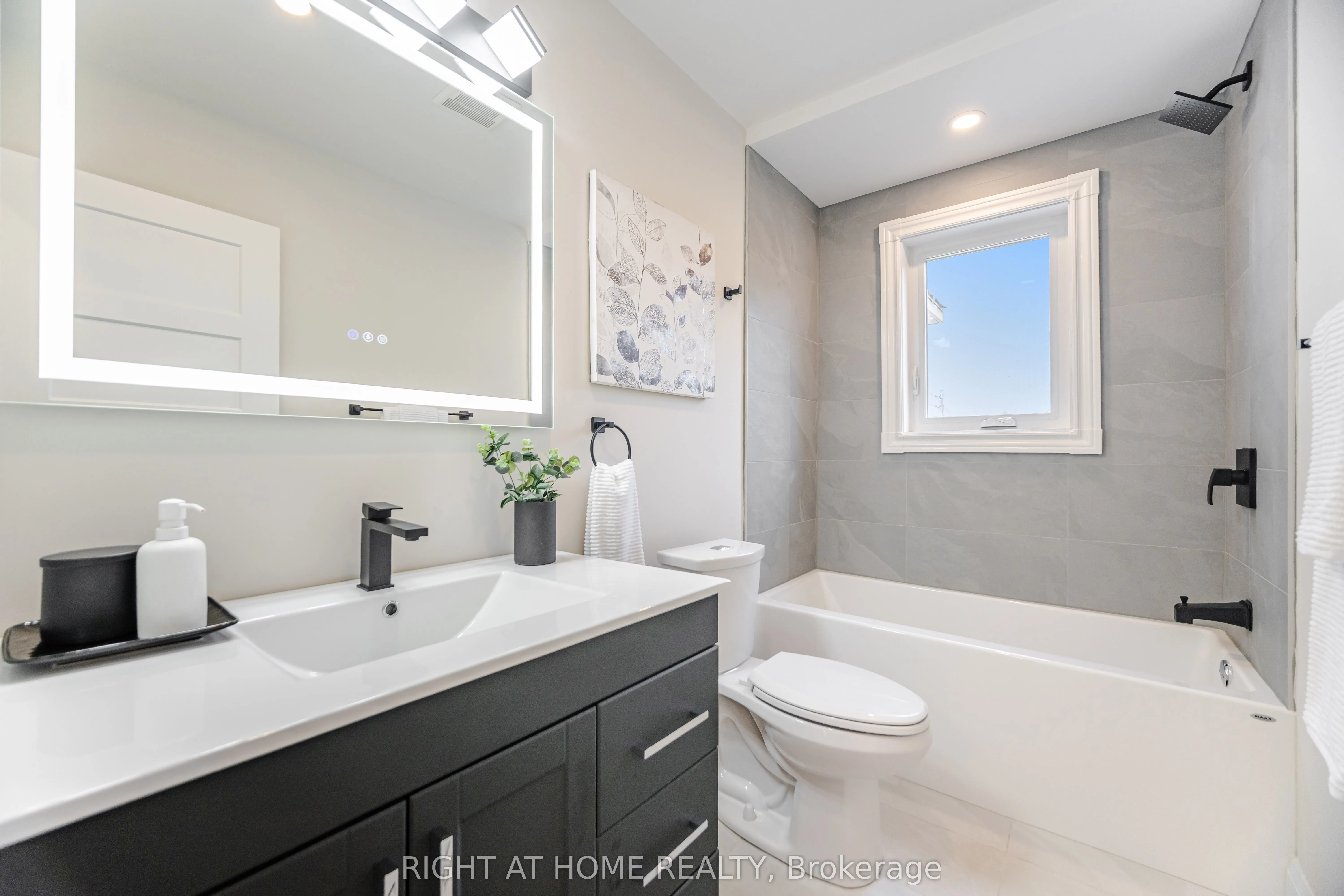 23 Bowmore Road