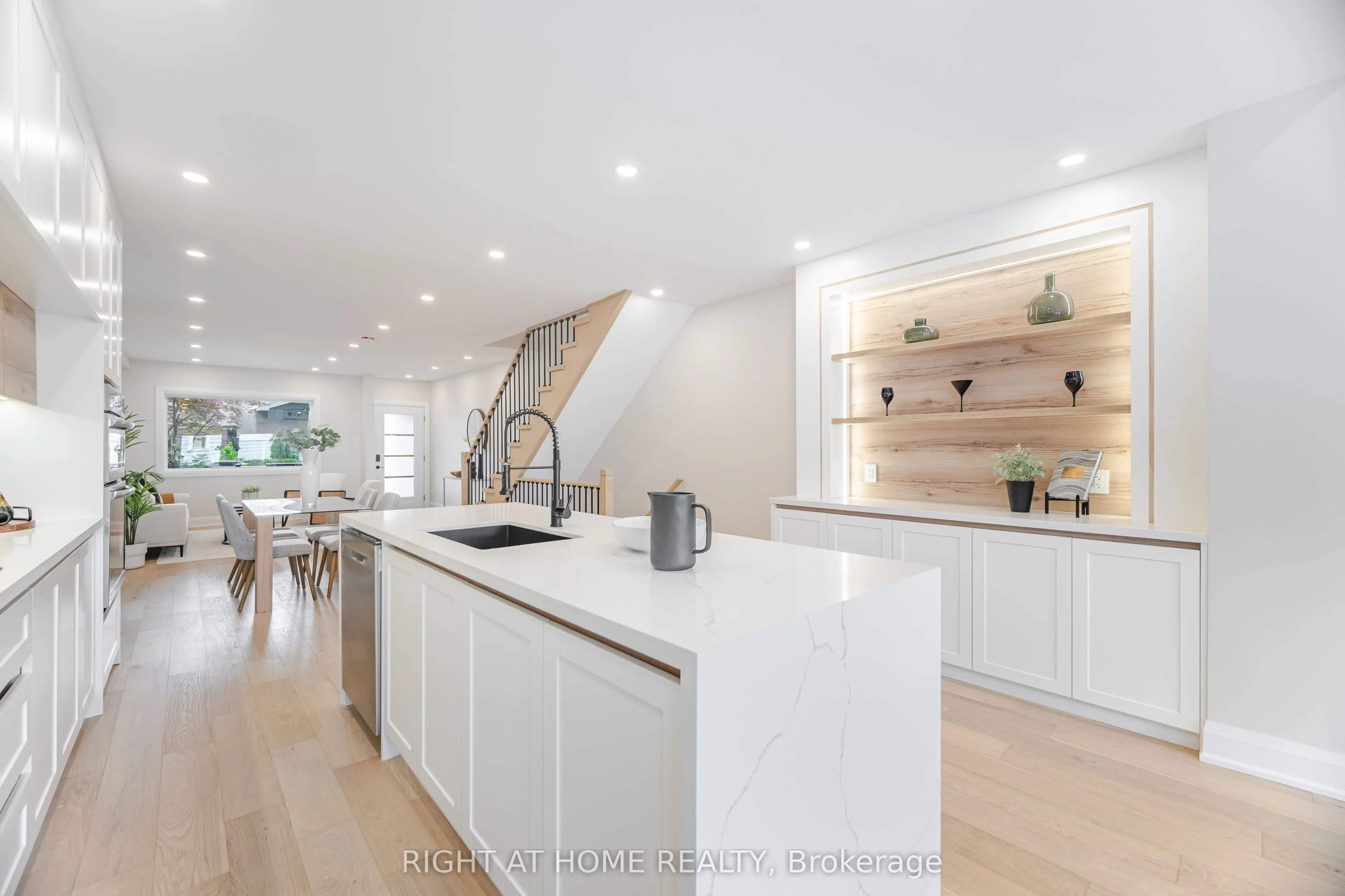 23 Bowmore Road