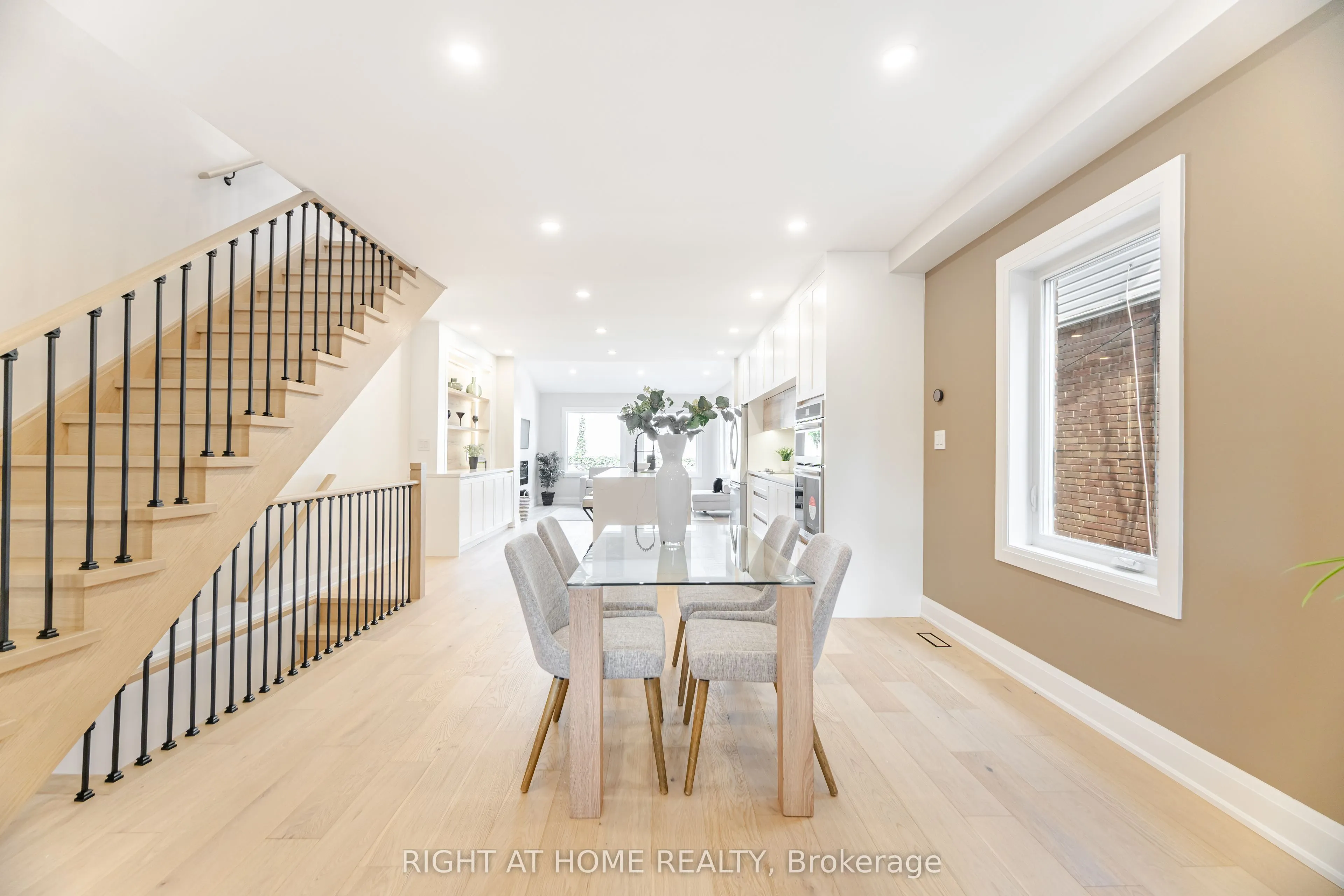 23 Bowmore Road
