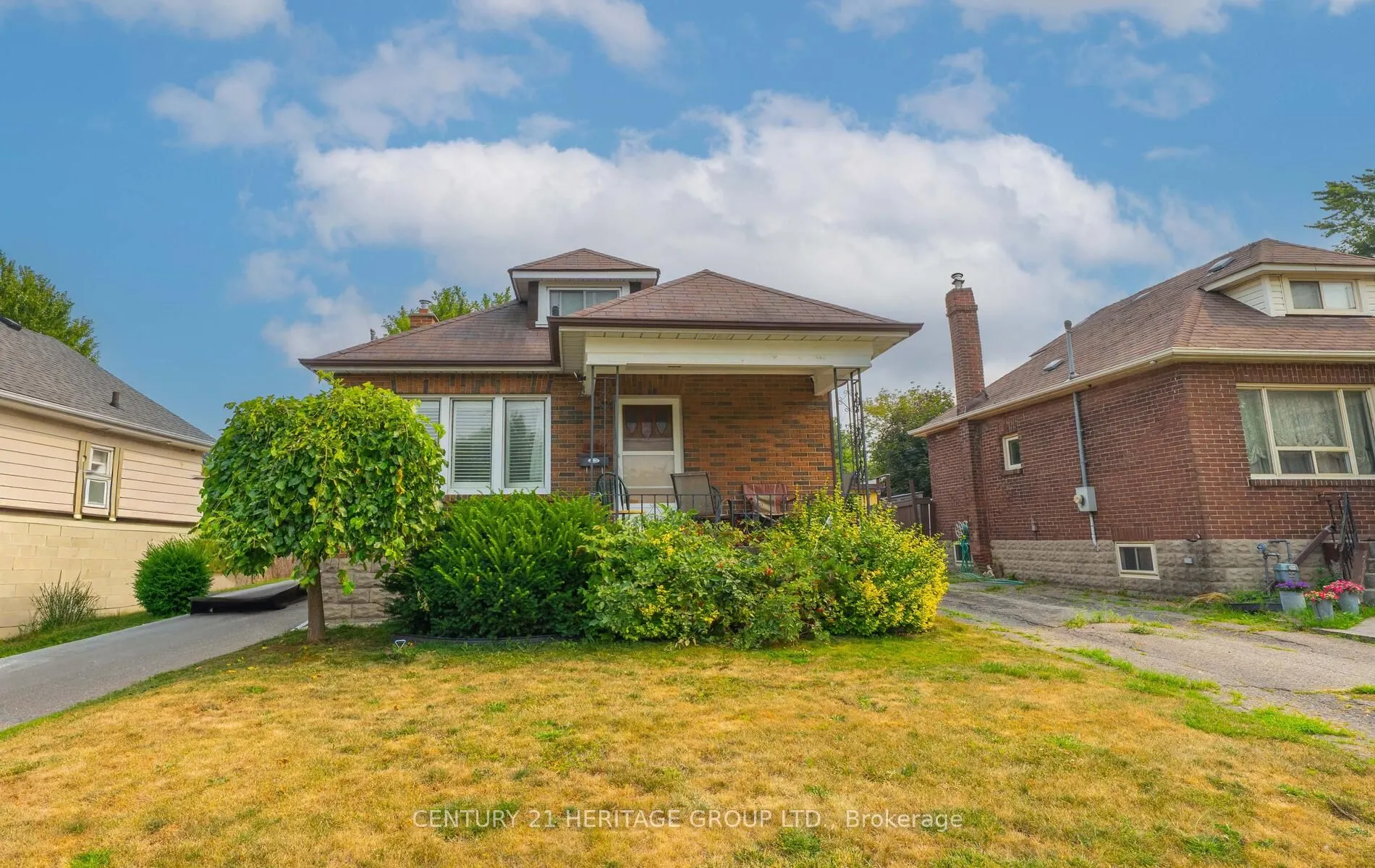 203 Hibbert Avenue