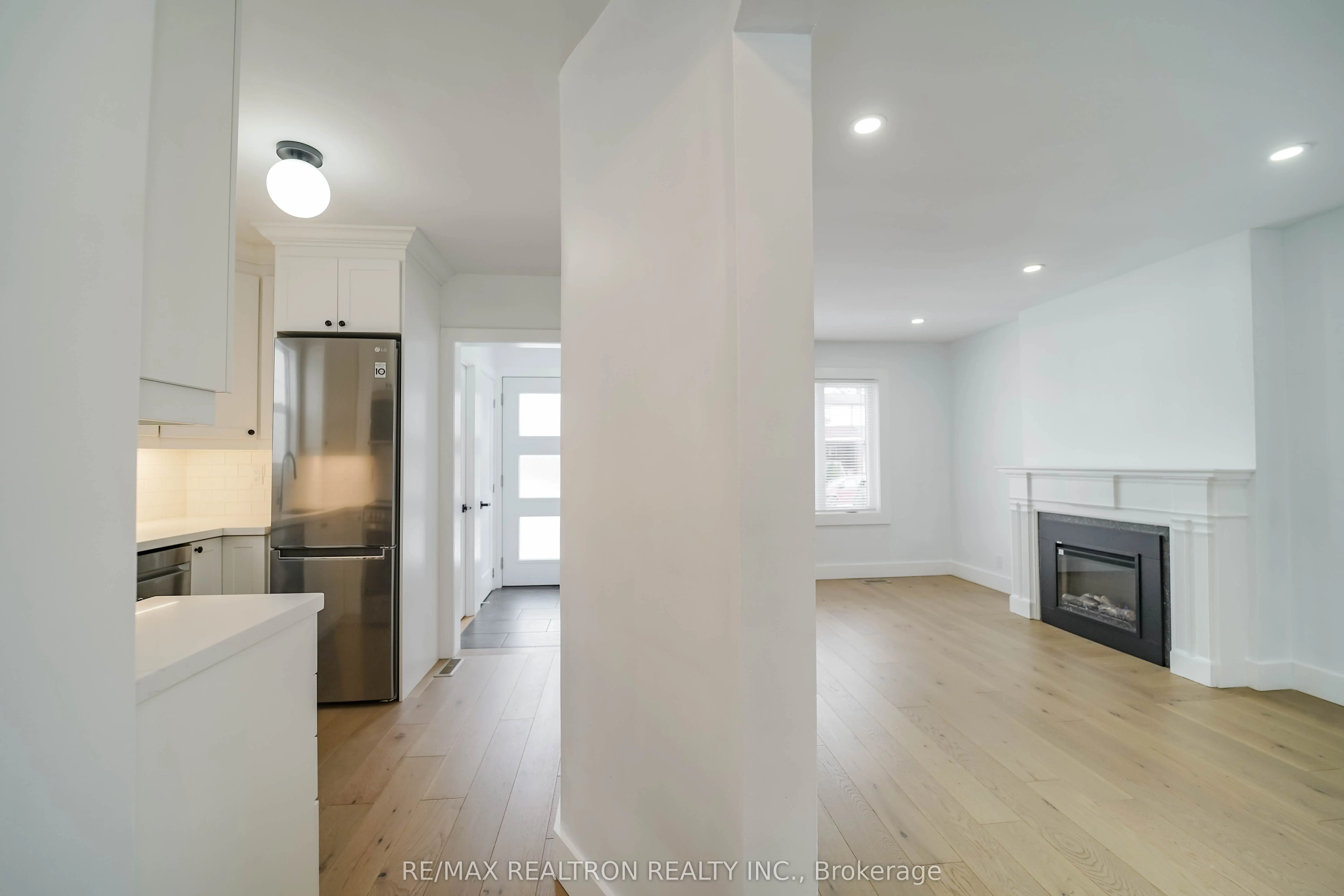 1380 Woodbine Avenue