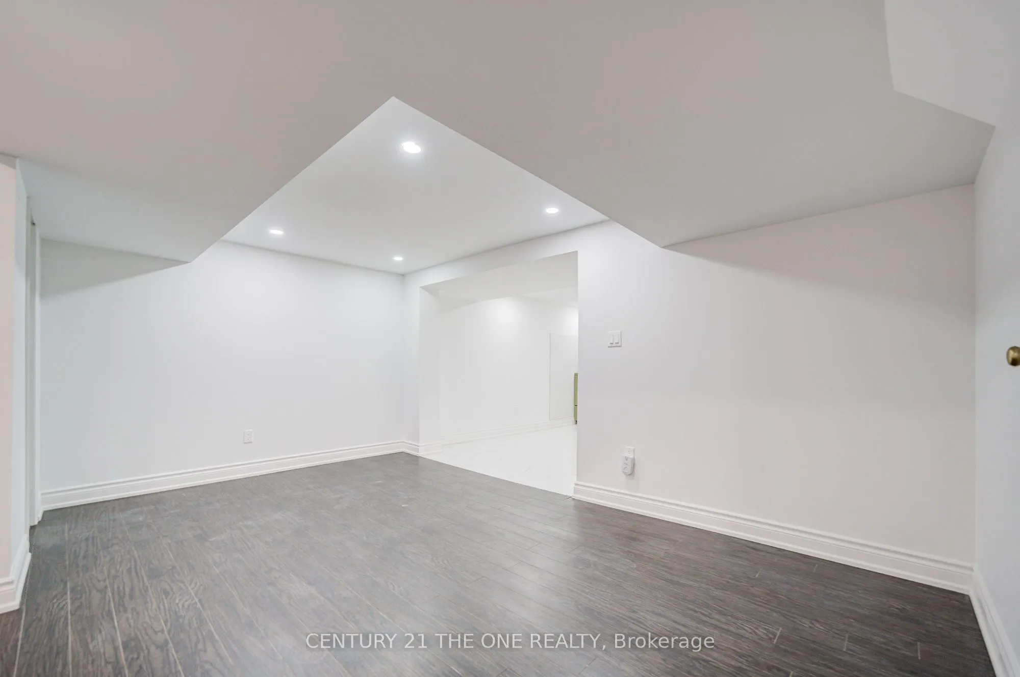 54 Marblemount Crescent