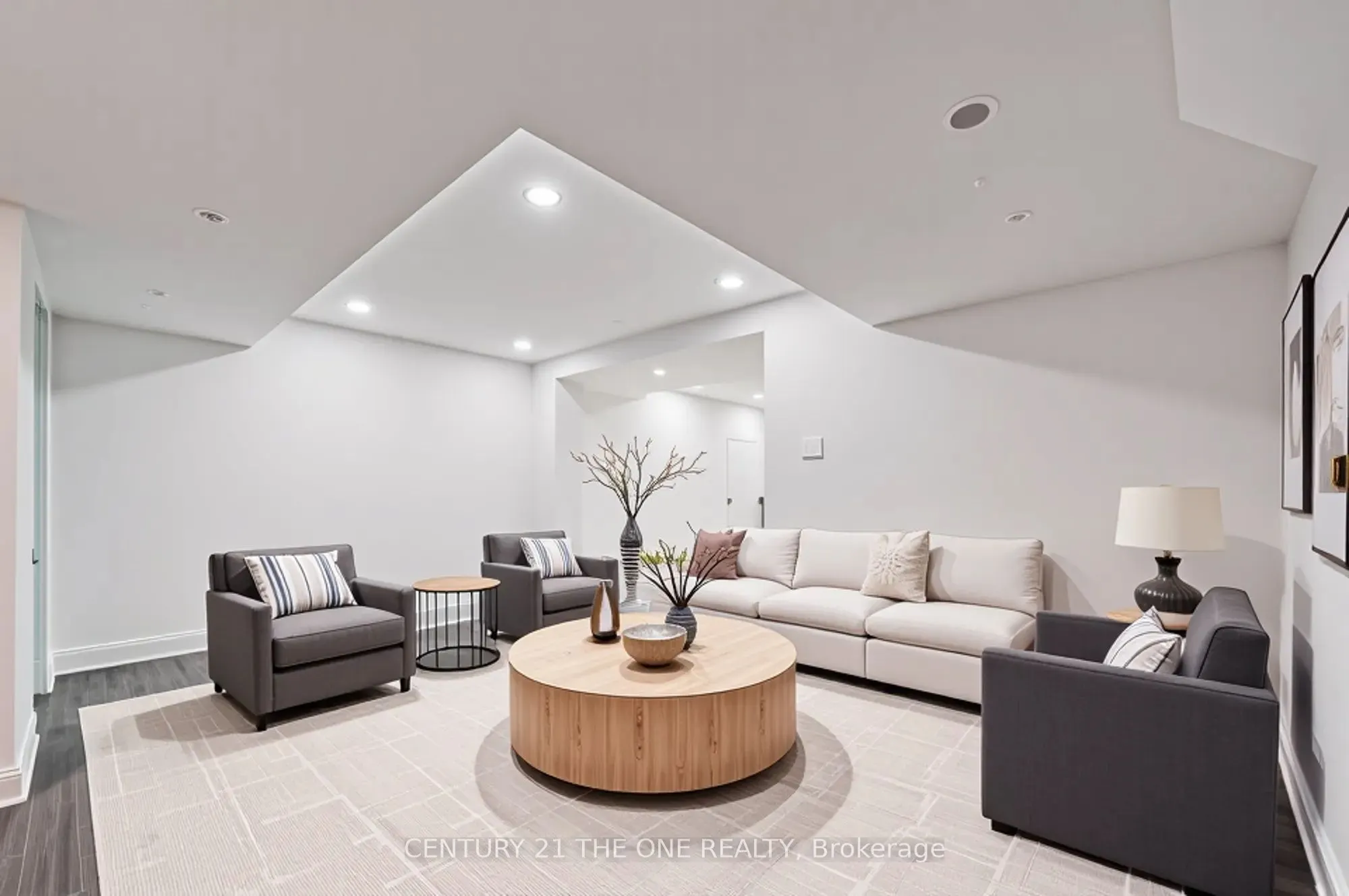 54 Marblemount Crescent