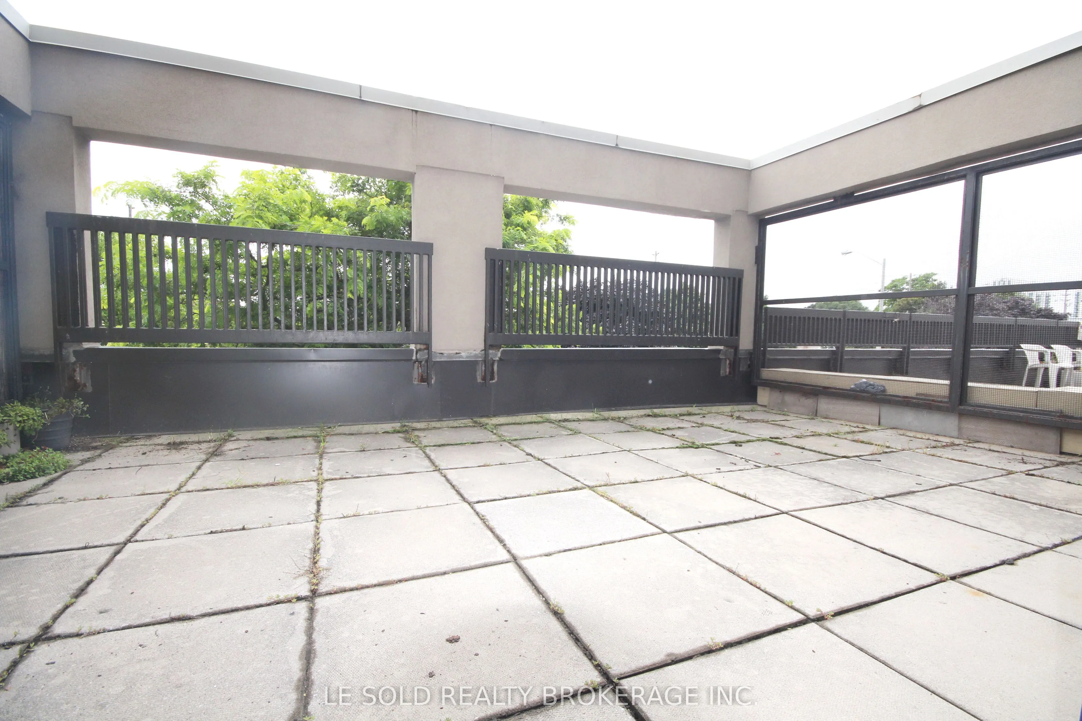 5800 Sheppard Avenue E, #218