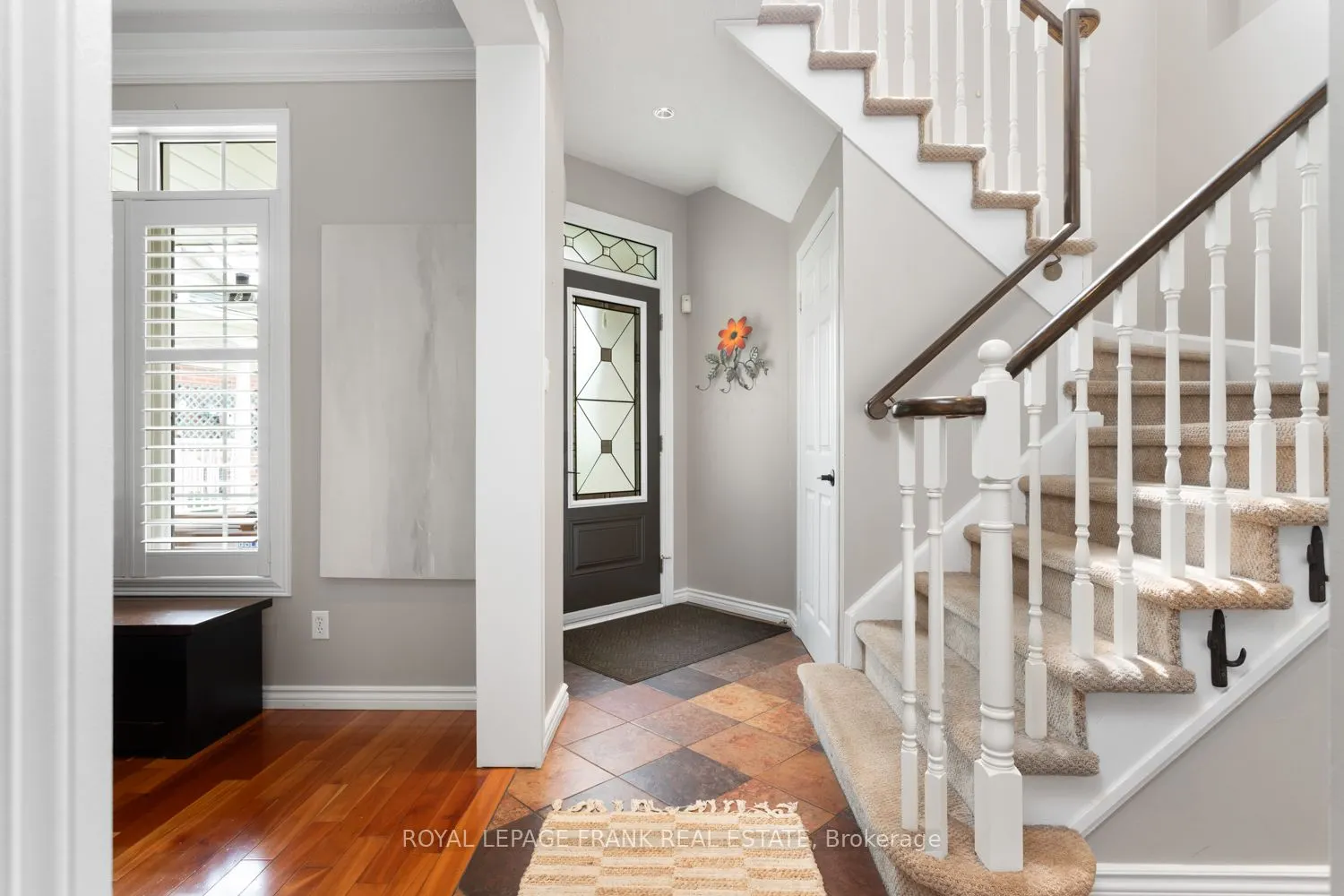 1089 Timberland Crescent