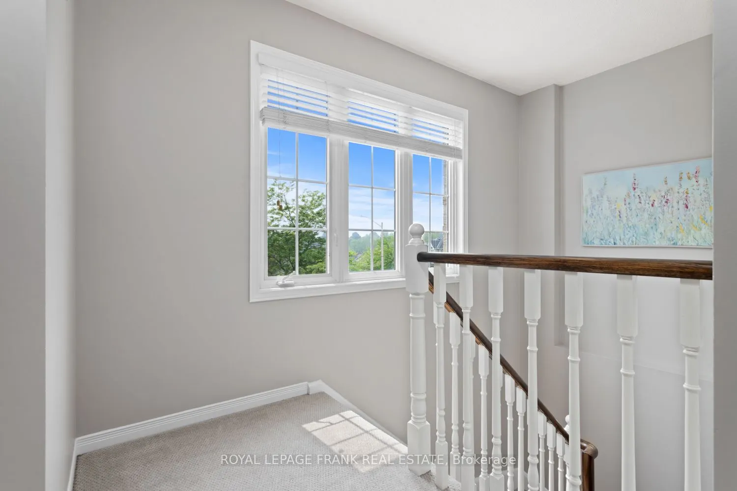 1089 Timberland Crescent