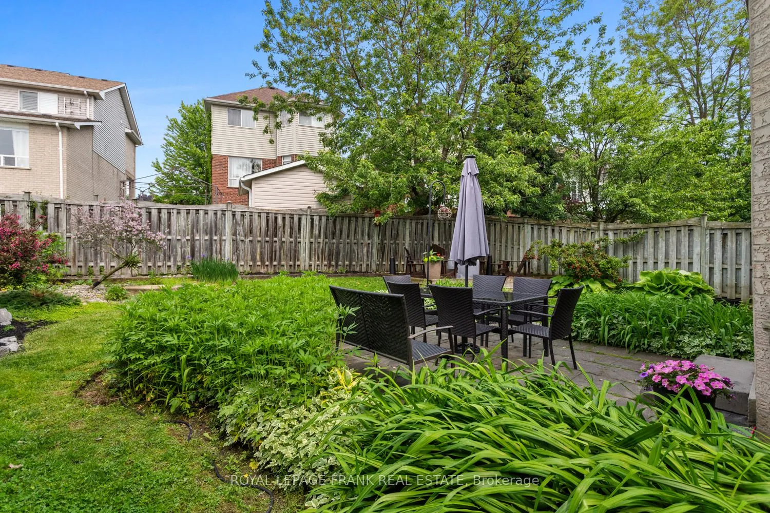 1089 Timberland Crescent