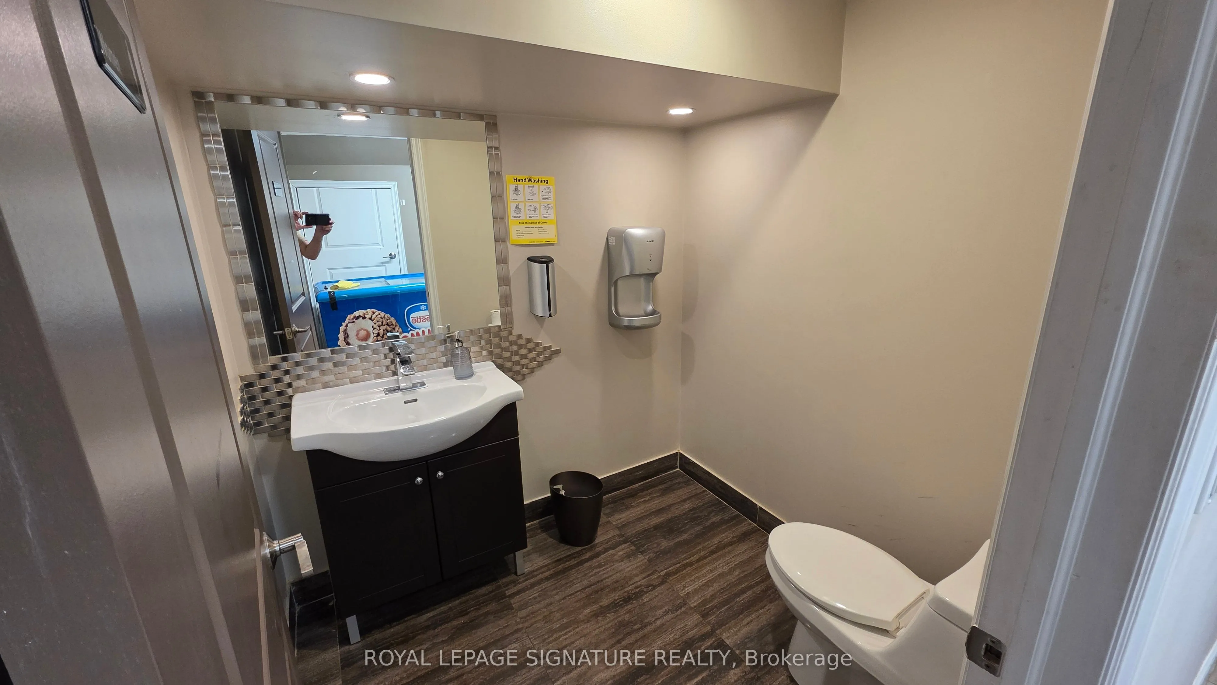 1301 Danforth Avenue, #1299