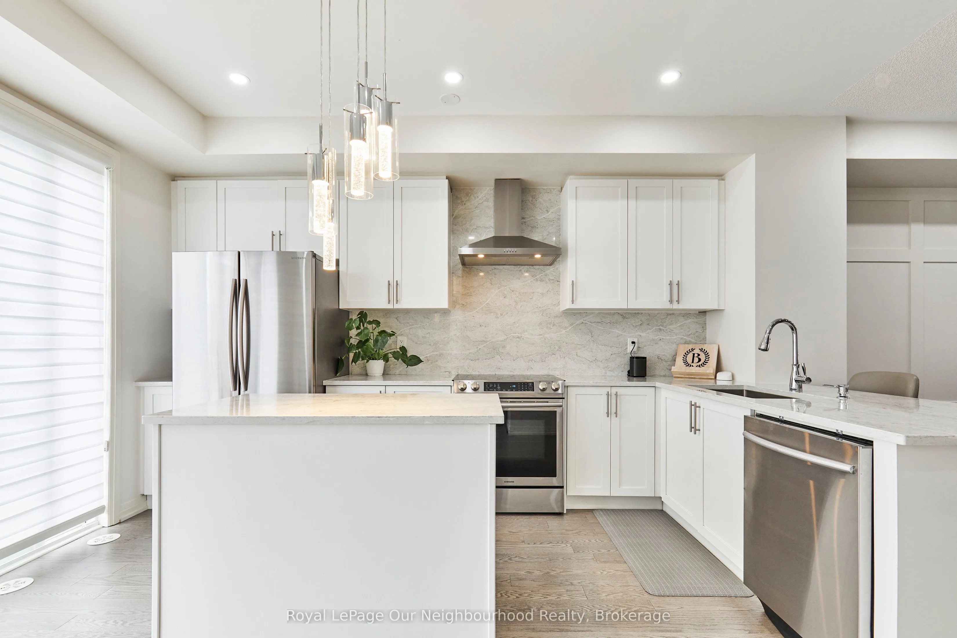 28 Clarington Boulevard
