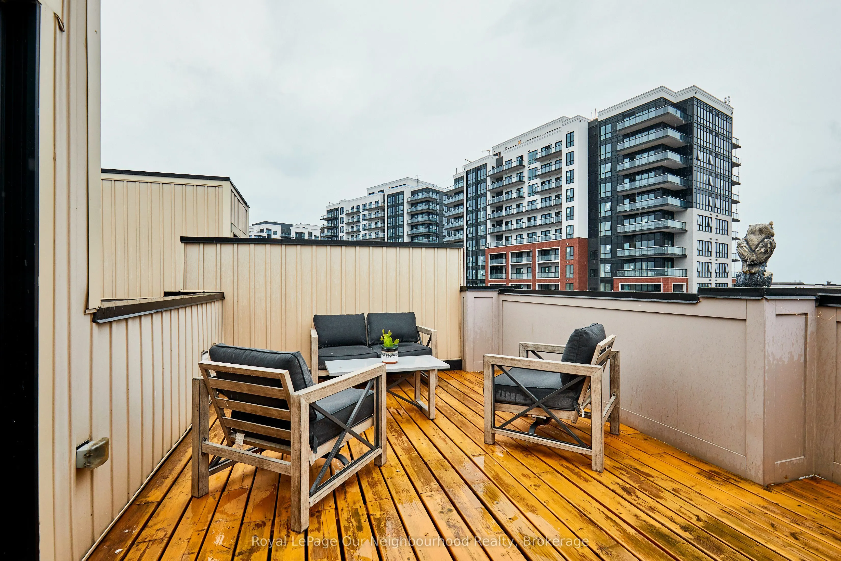 28 Clarington Boulevard