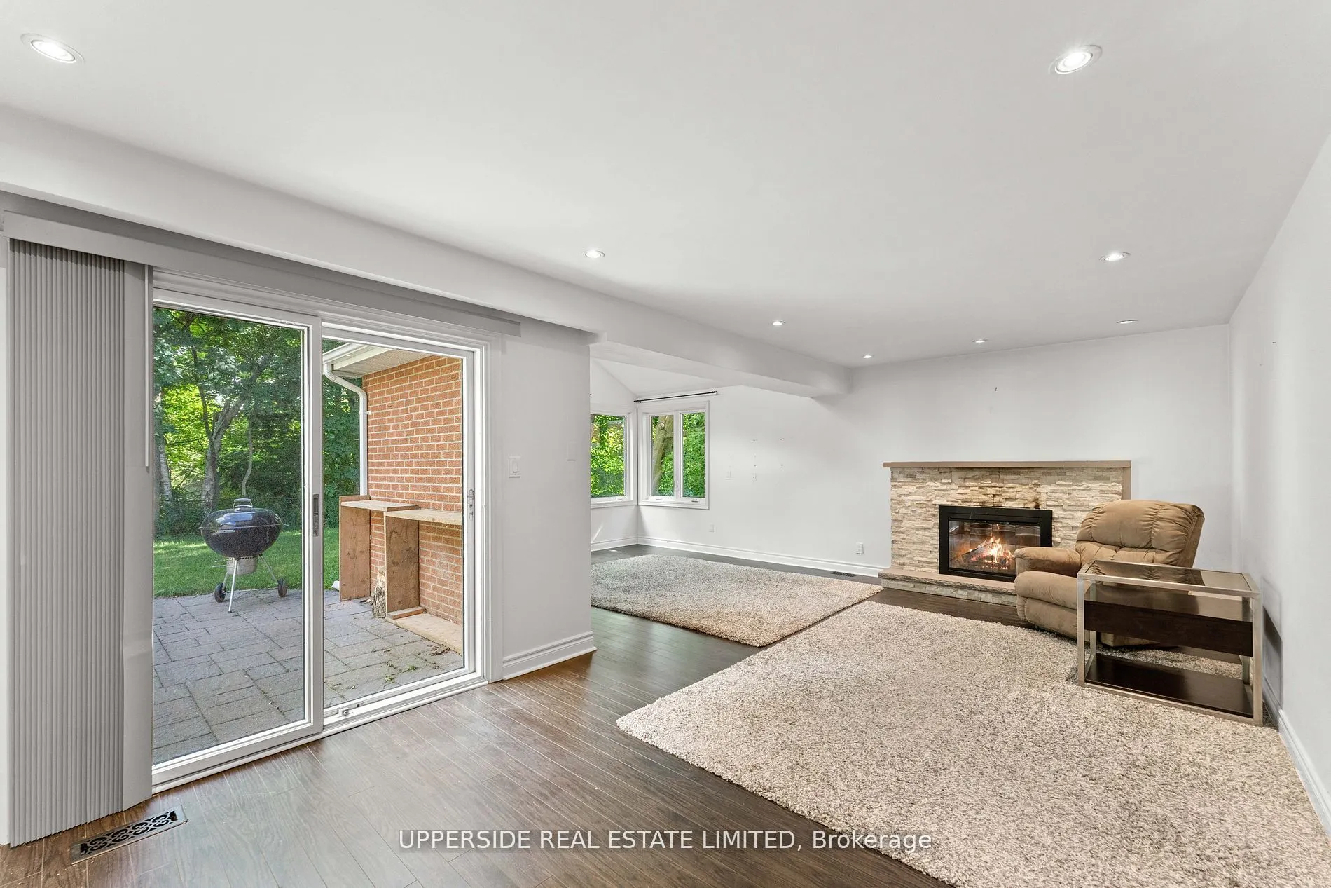 16 Janellan Terrace