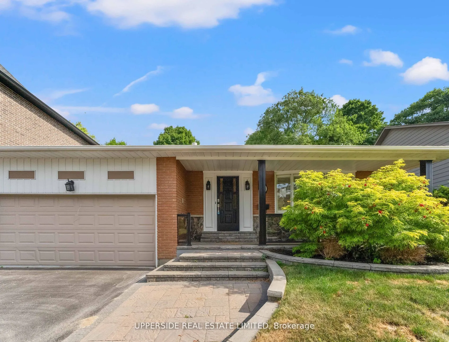 16 Janellan Terrace