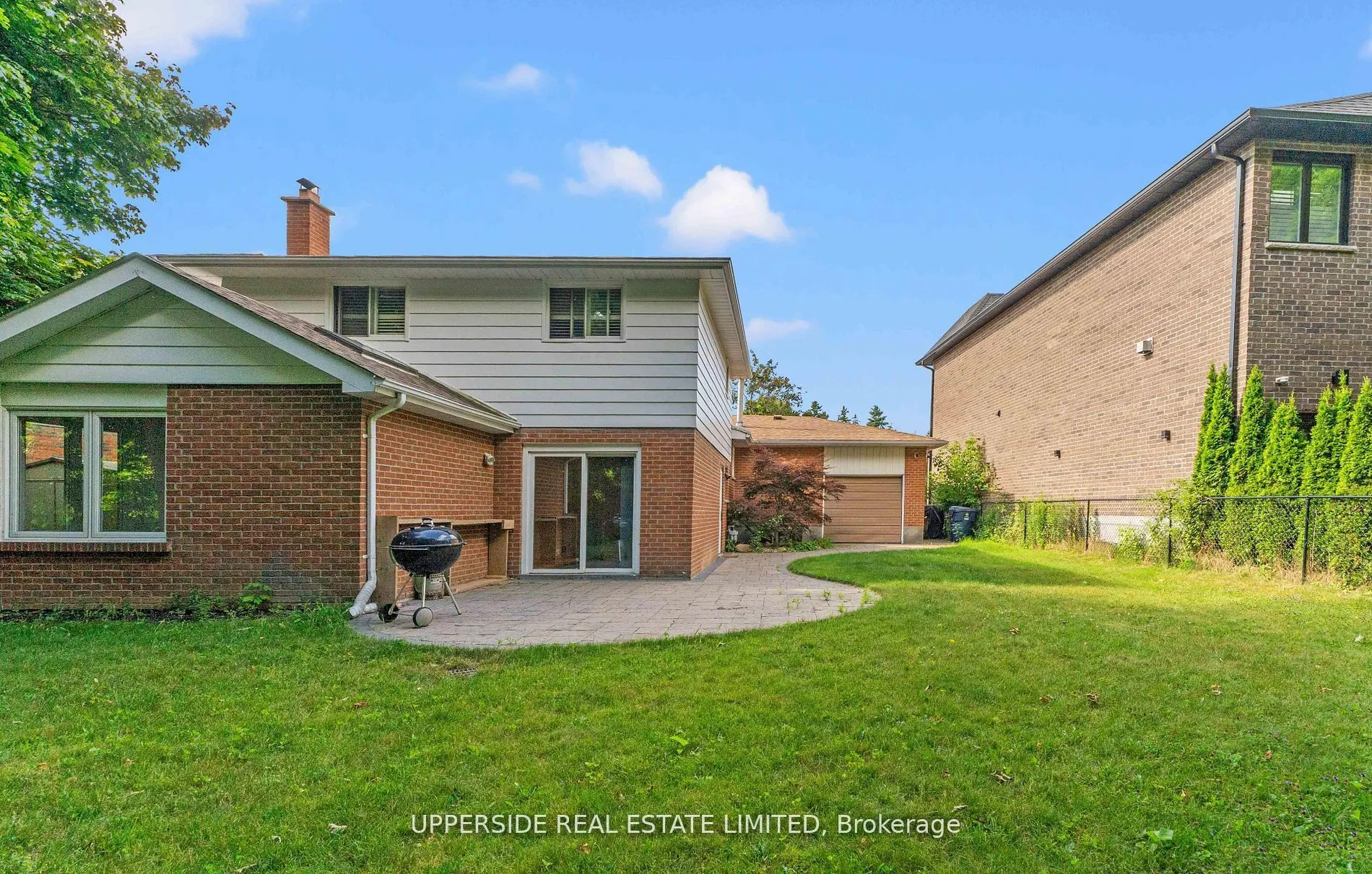 16 Janellan Terrace