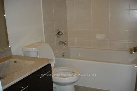 125 Village Green Square, #1305