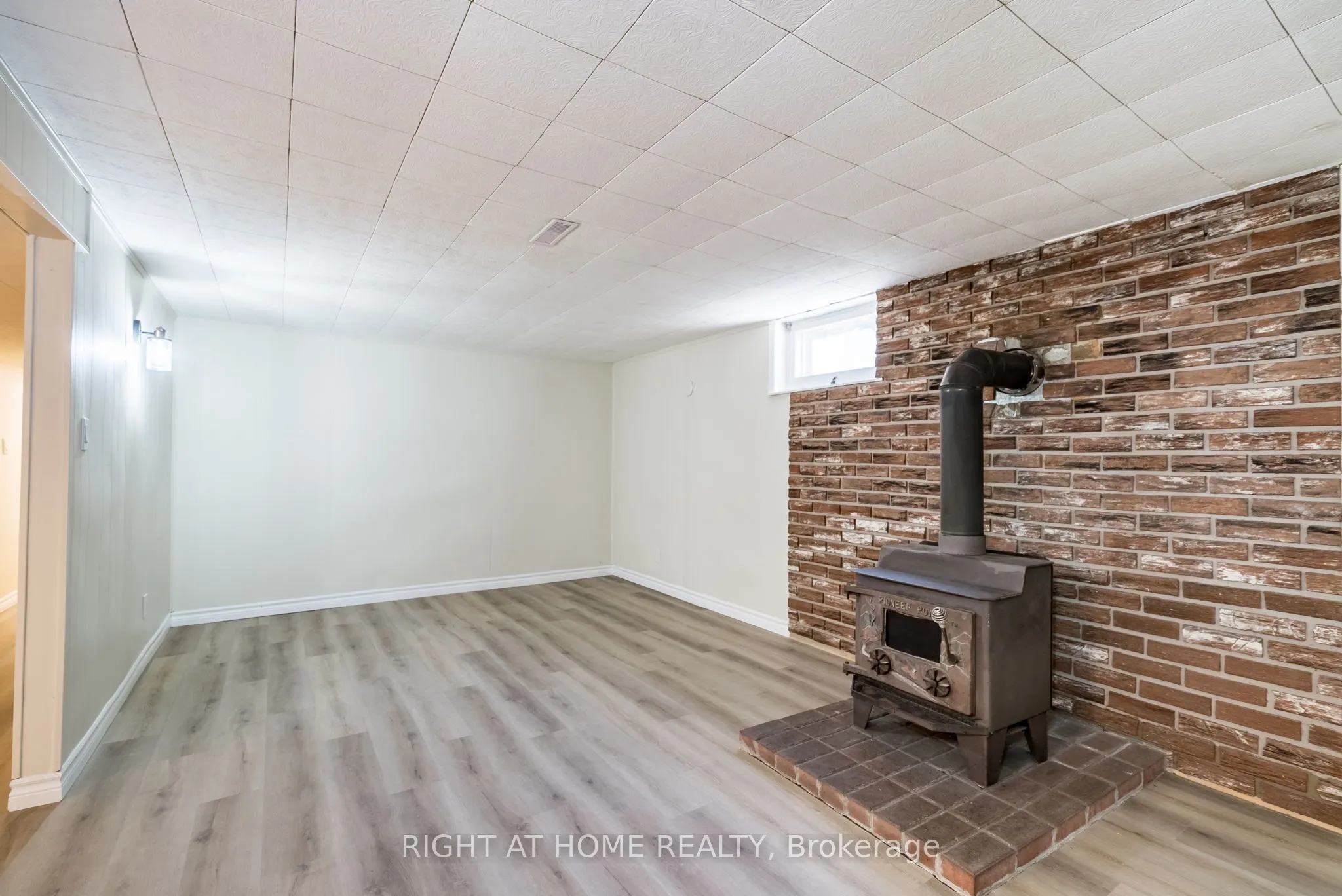 109 Crawforth Street