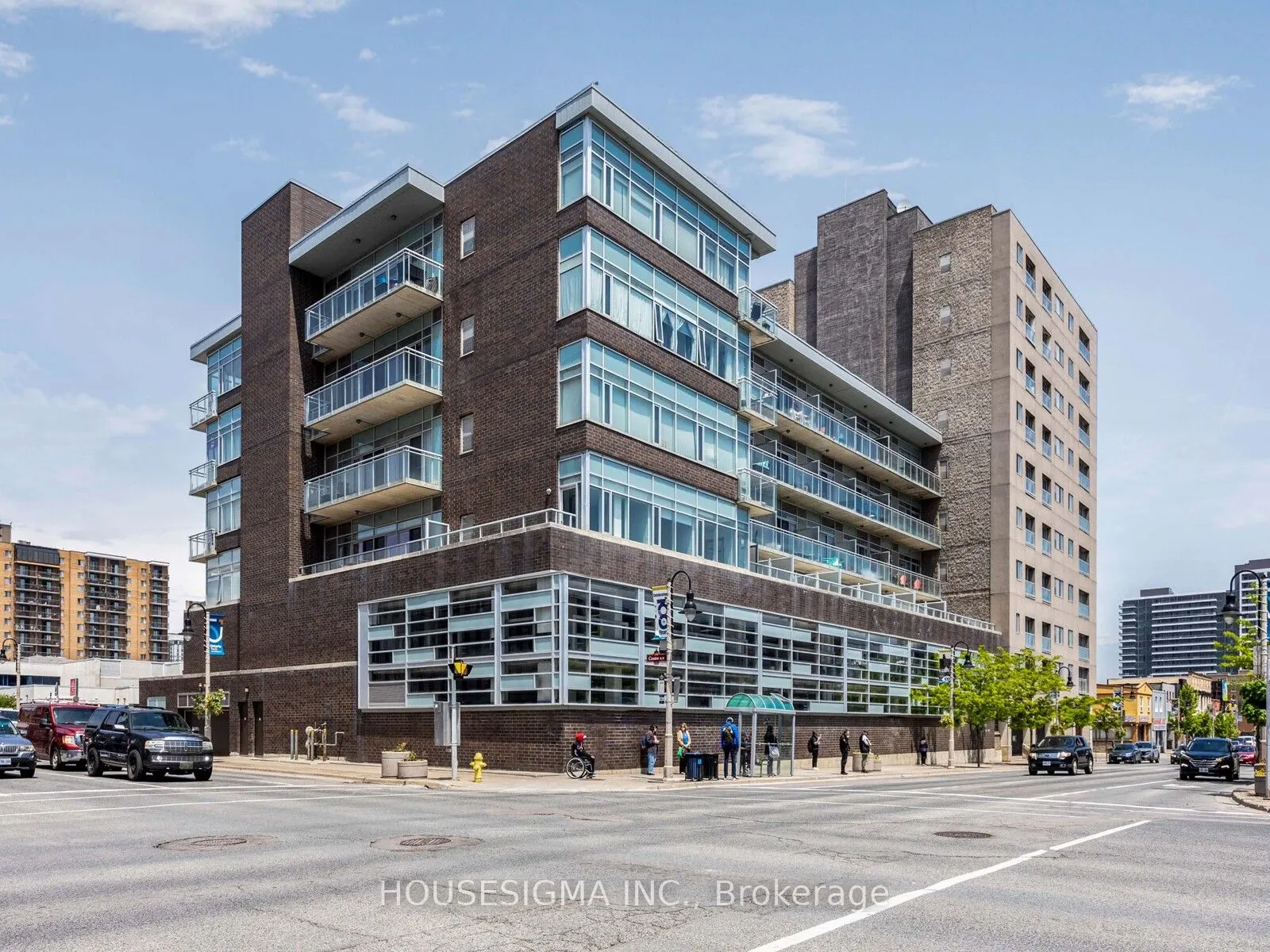 44 Bond Street W, #313
