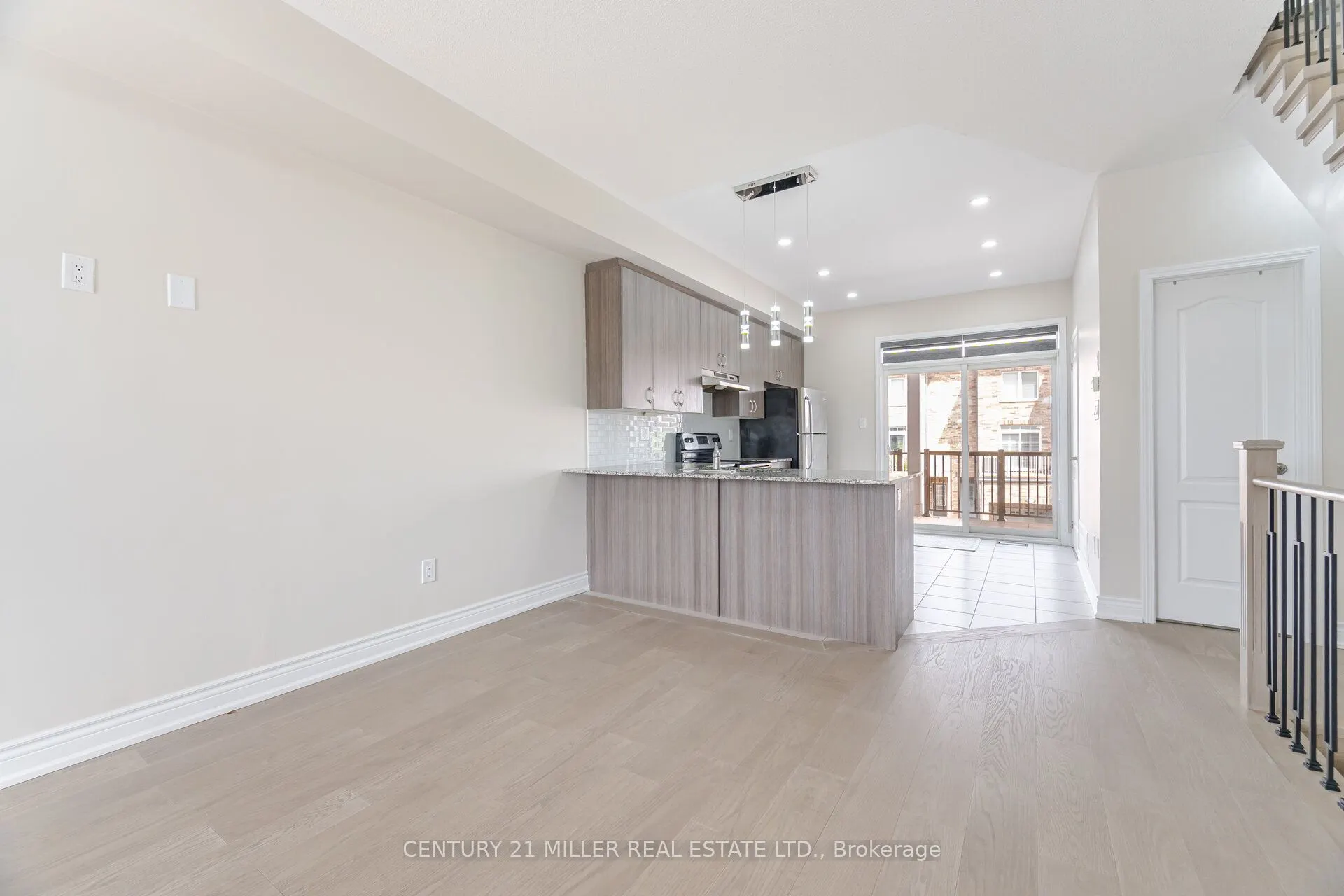 1401 Salem Road N