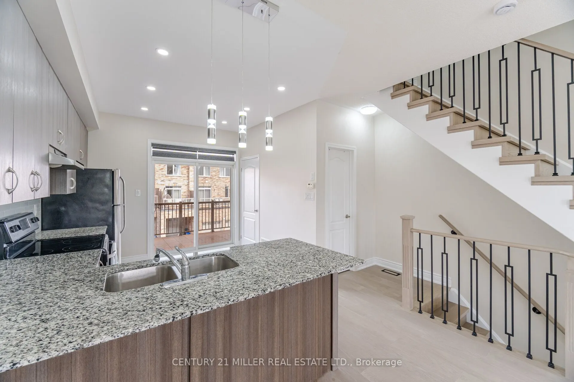 1401 Salem Road N