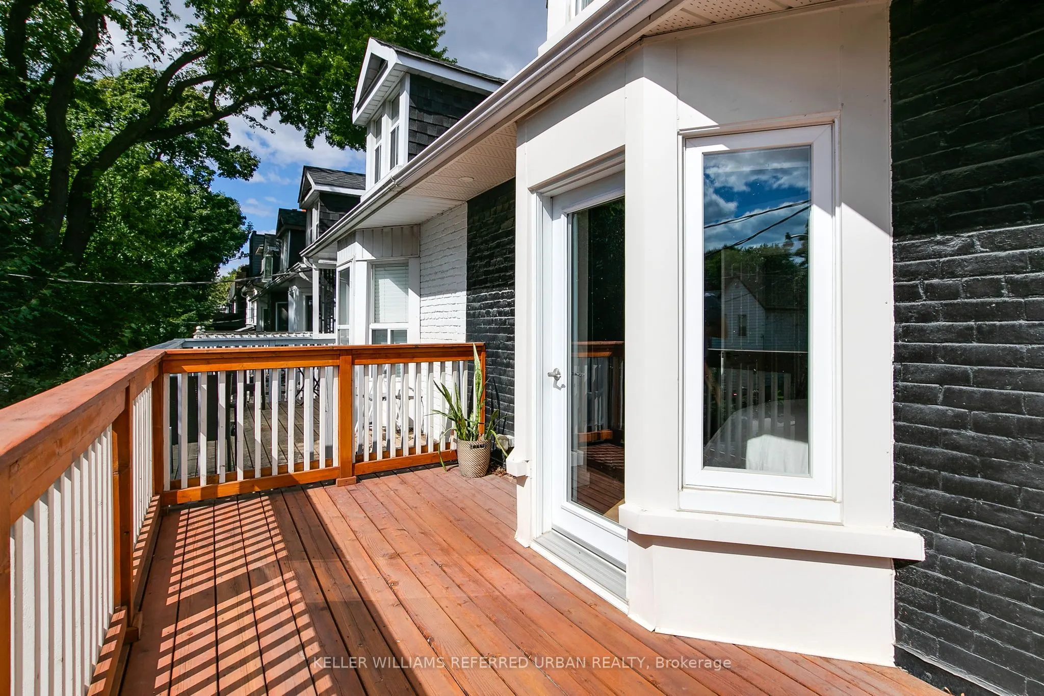 40 Mallon Avenue