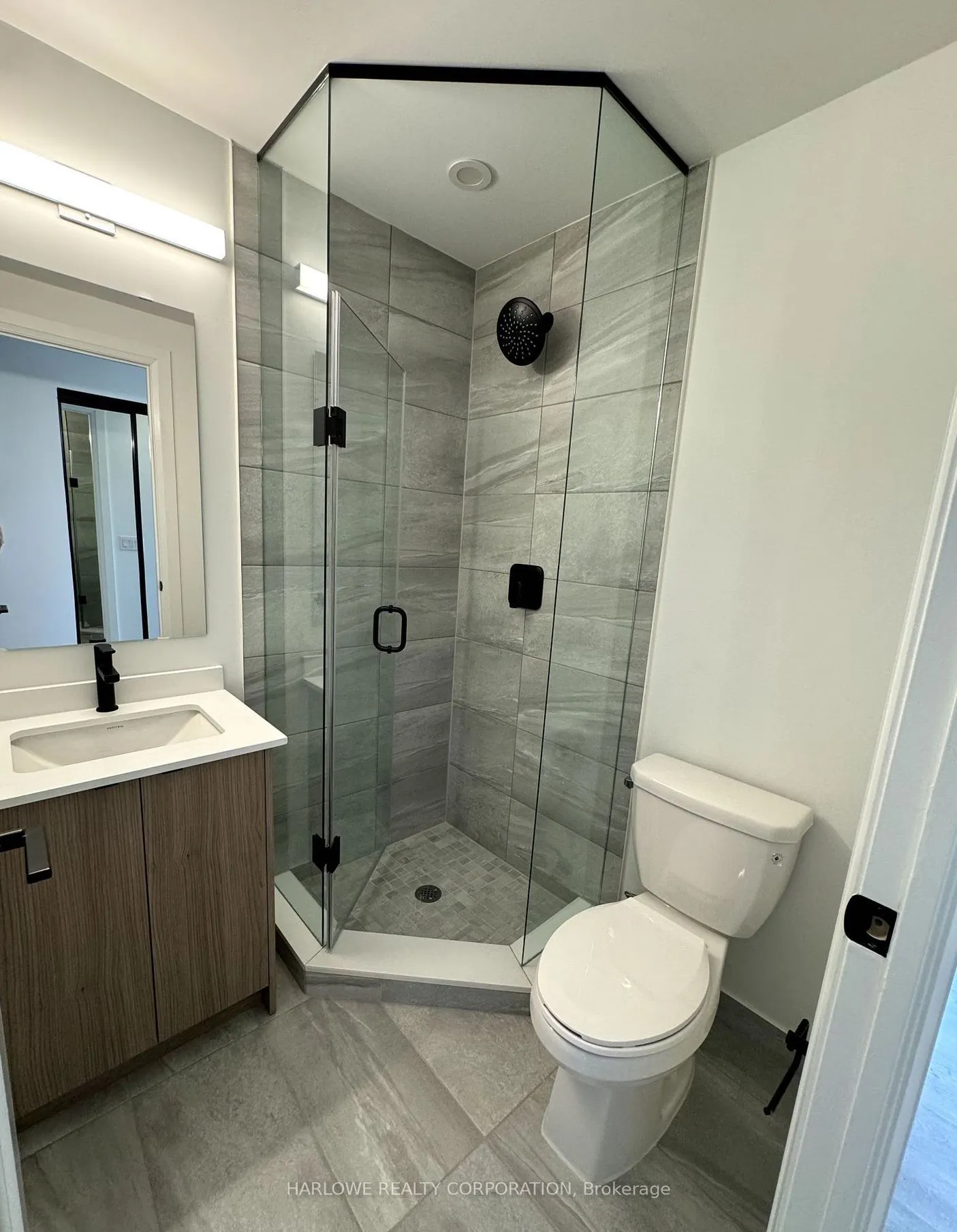 2369 Danforth Avenue, #613