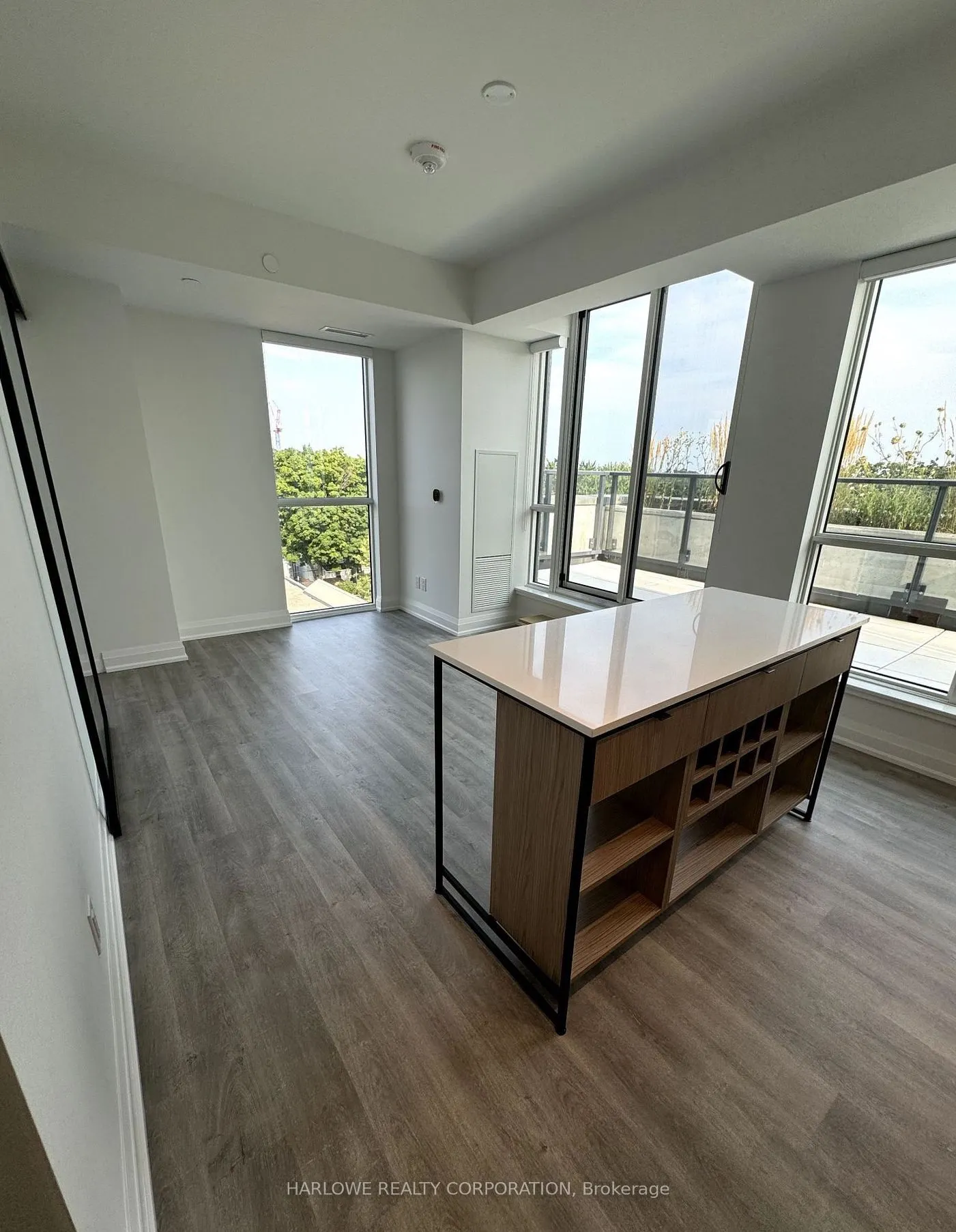 2369 Danforth Avenue, #613