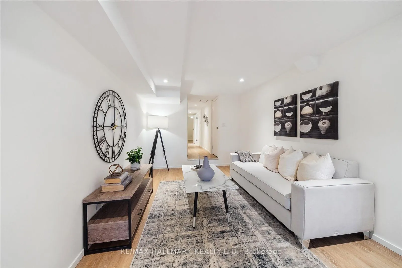 7 Ivy Avenue