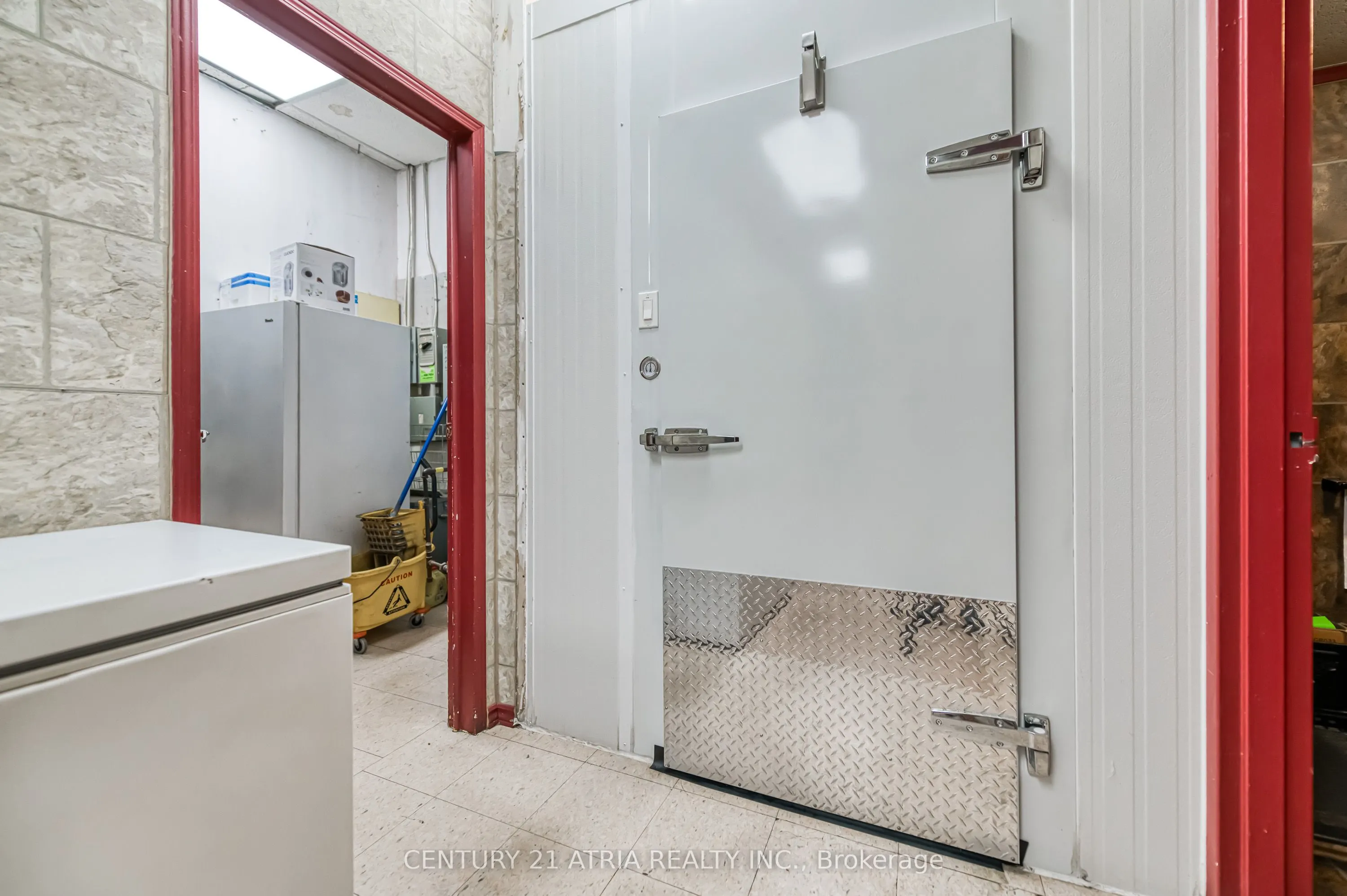1550 Kingston Road, #3