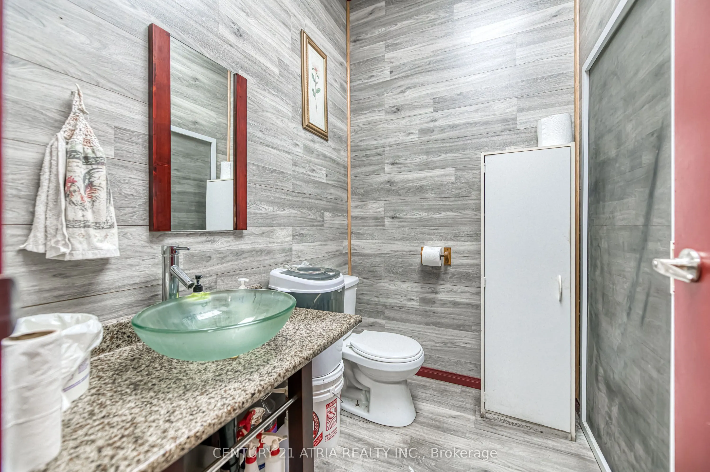 1550 Kingston Road, #3