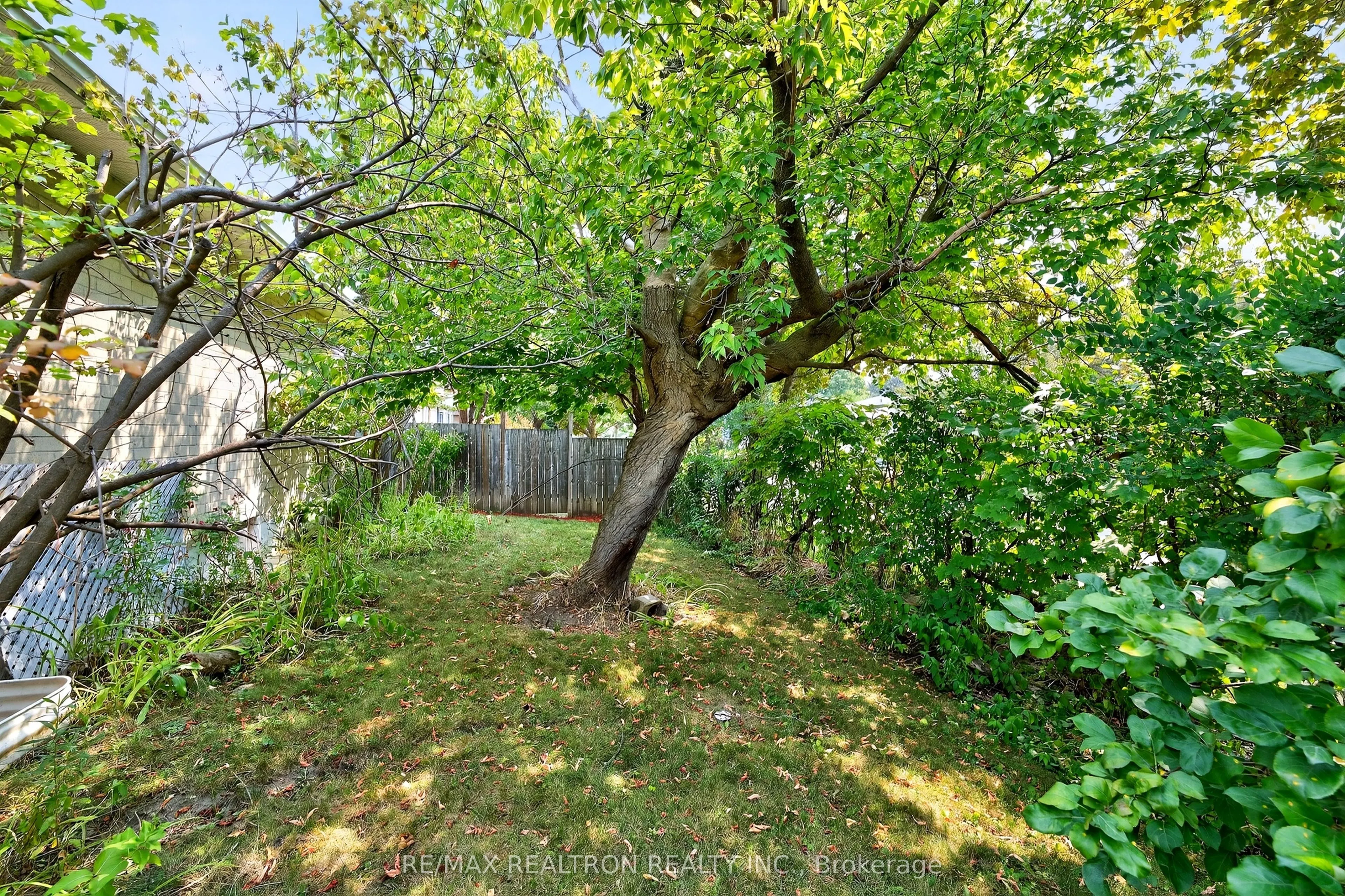 356 Burrows Hall Boulevard