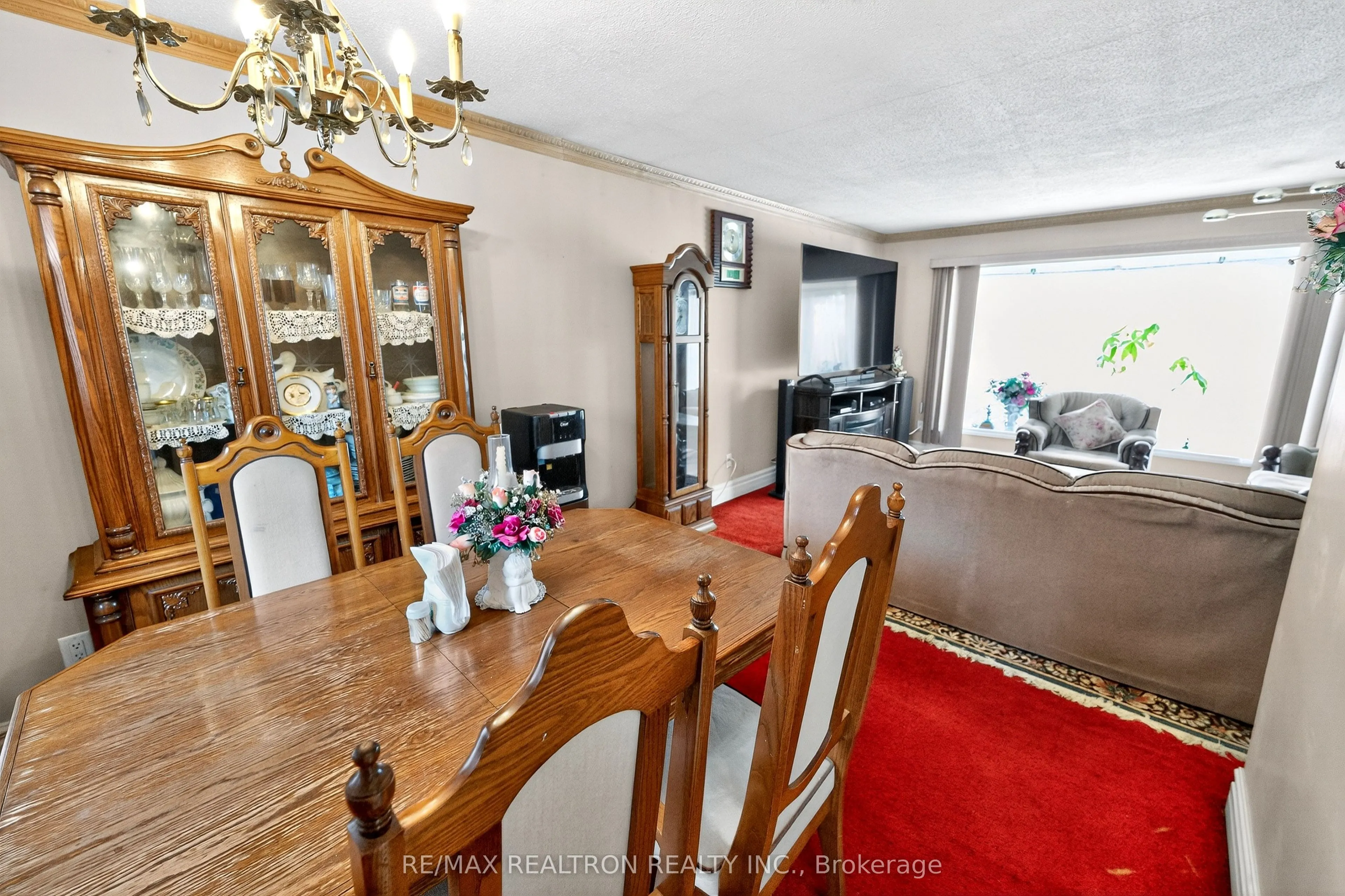 356 Burrows Hall Boulevard