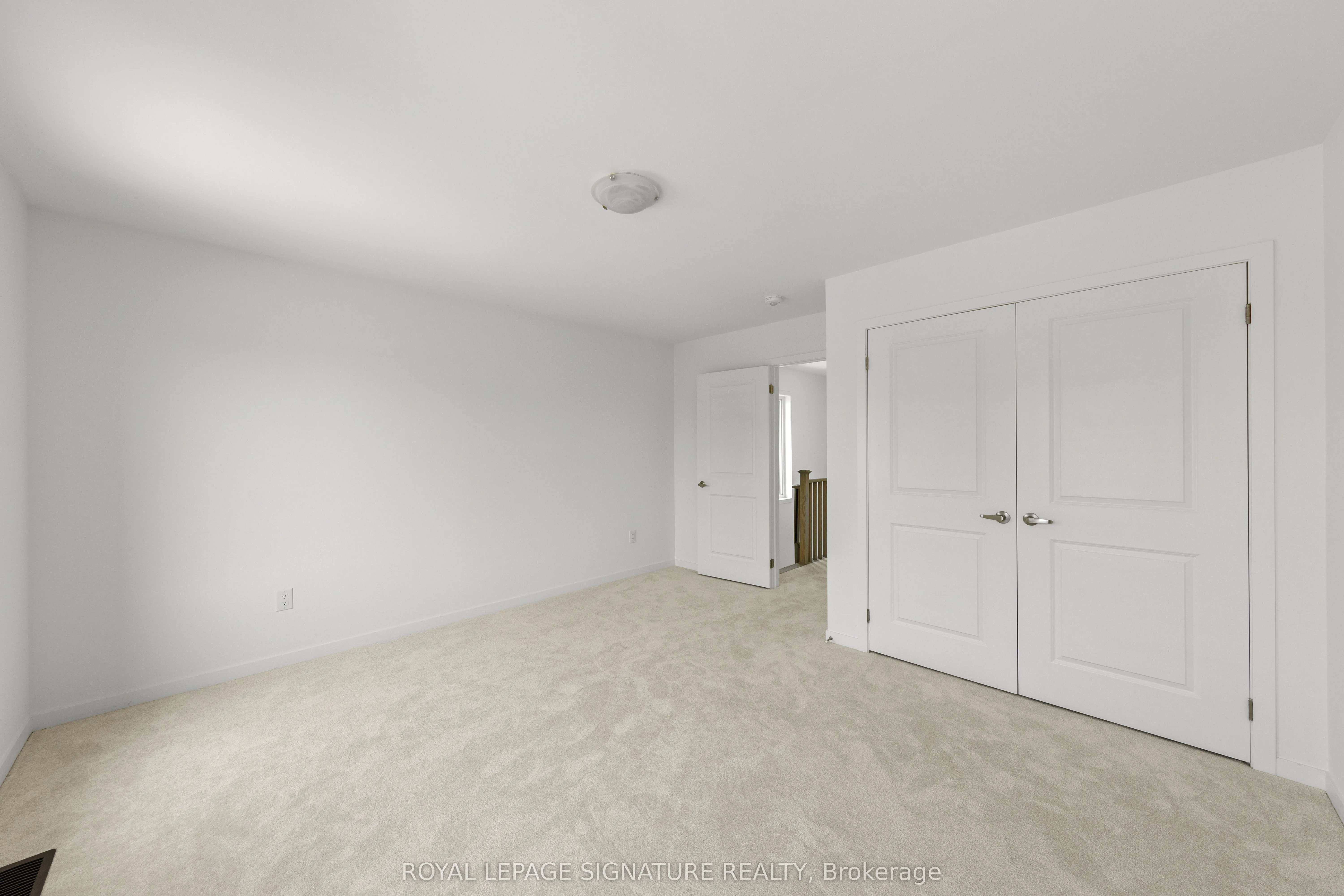 48 Bateson Street