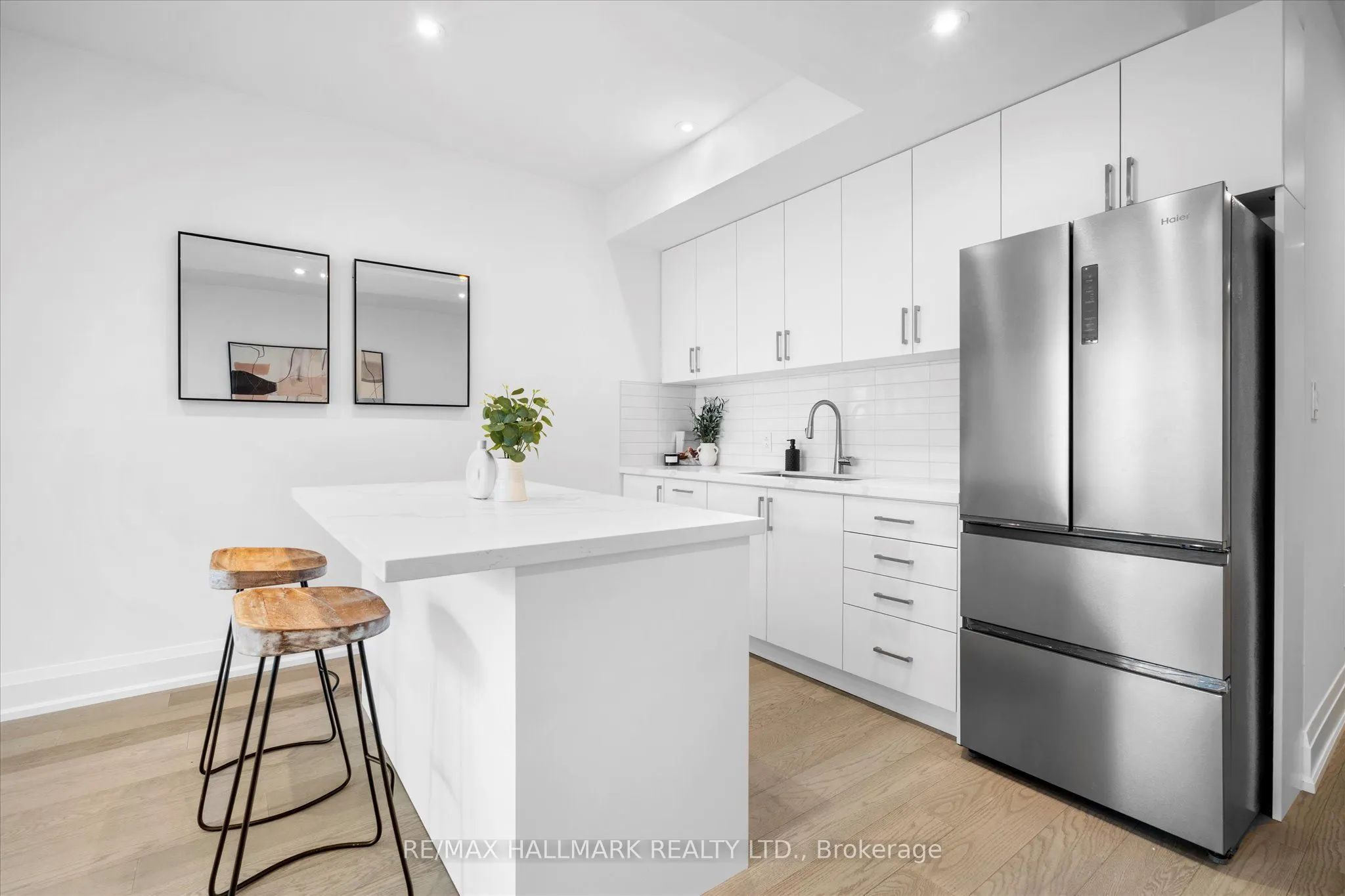 40 Manderley Drive